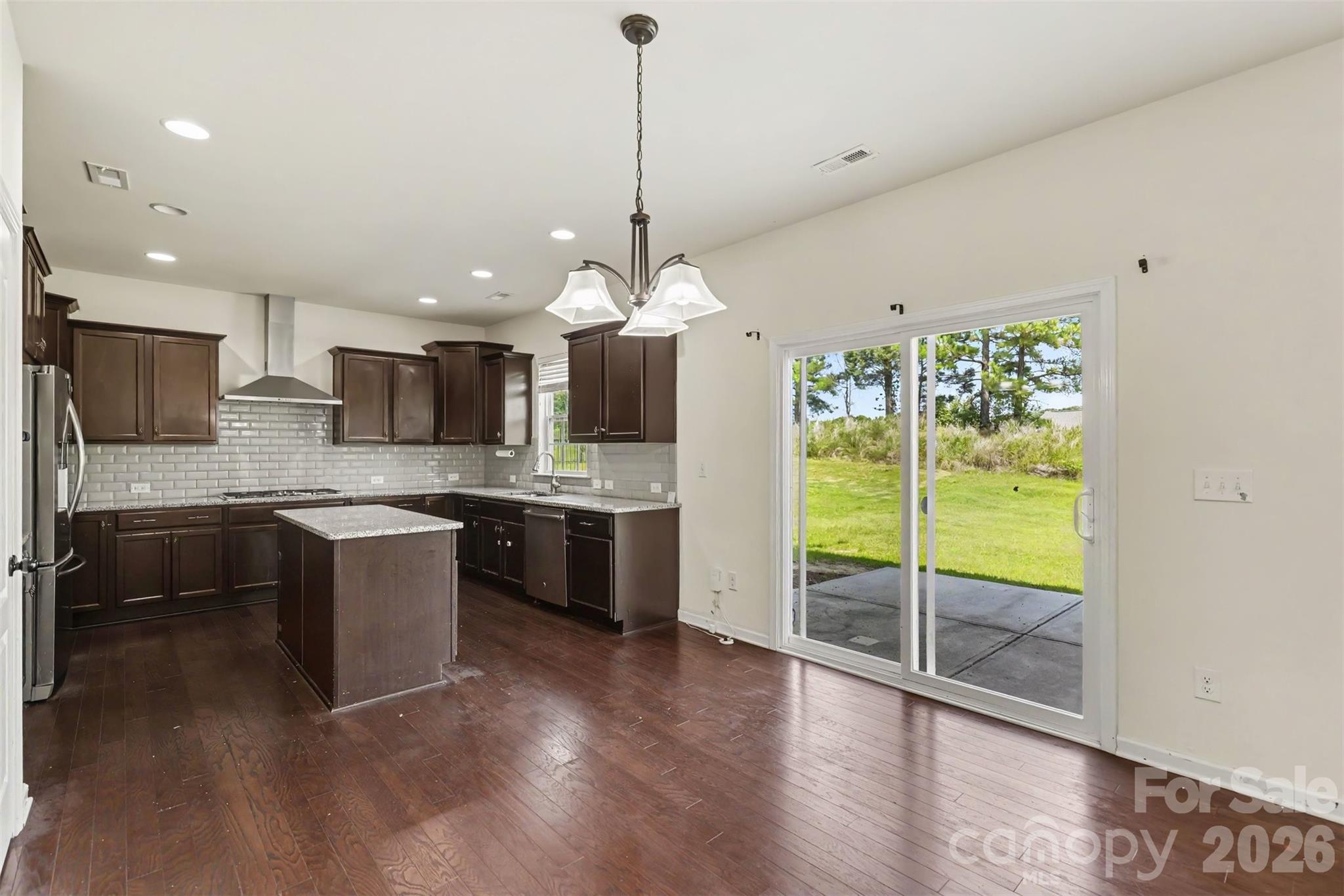 10704 Sky Chase Avenue Property Photo 13