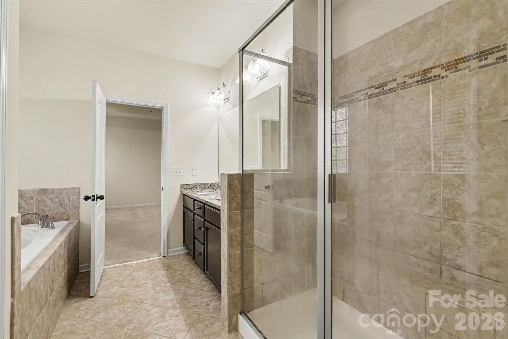 10704 Sky Chase Avenue Property Photo 35
