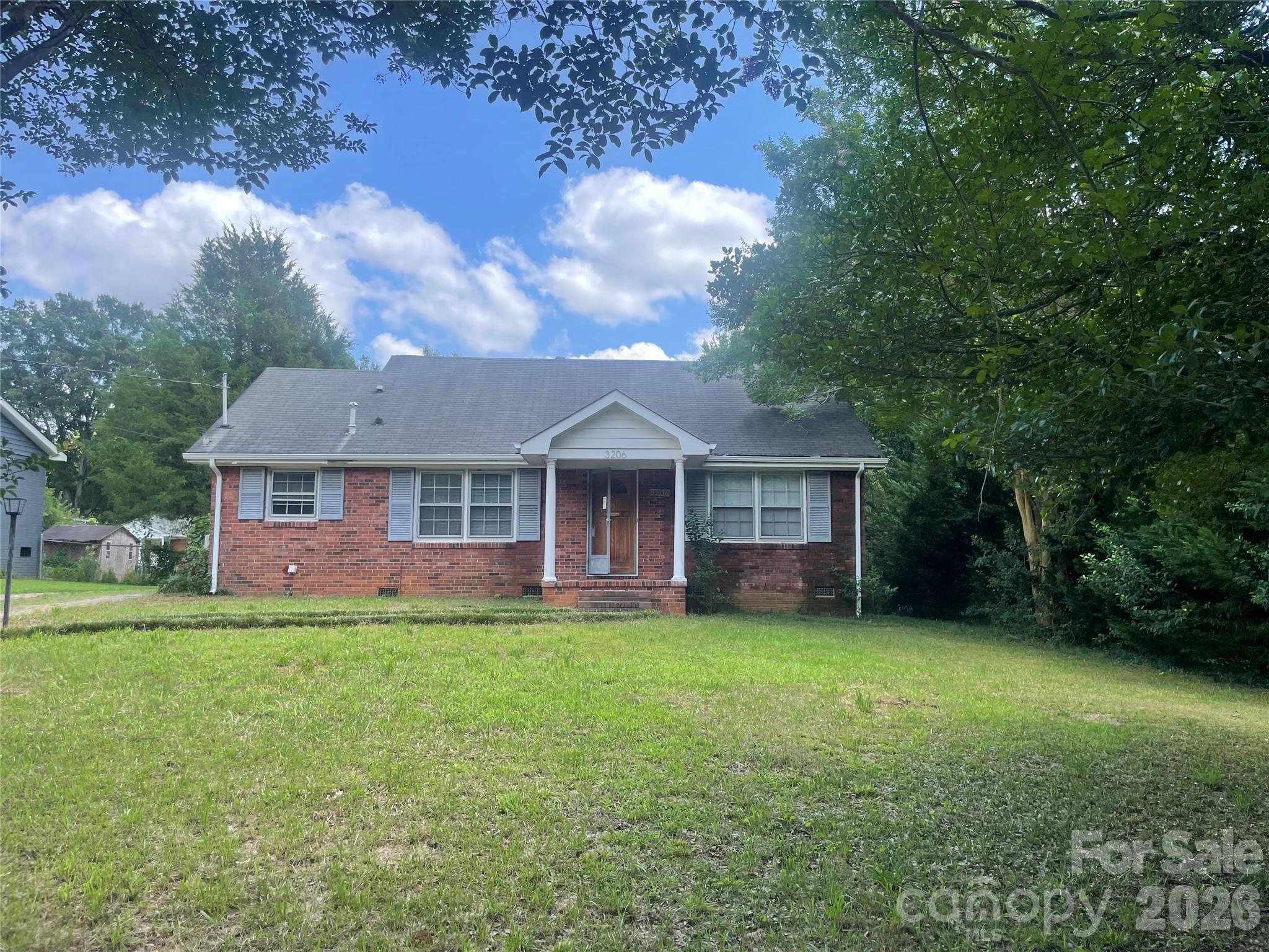 3206 Connecticut Avenue Property Photo 1