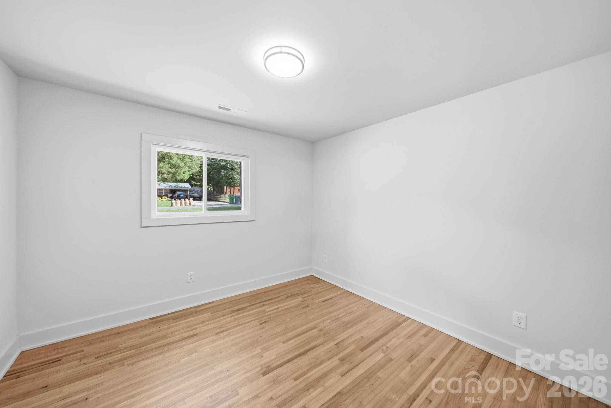 1041 Watts Drive Property Photo 20