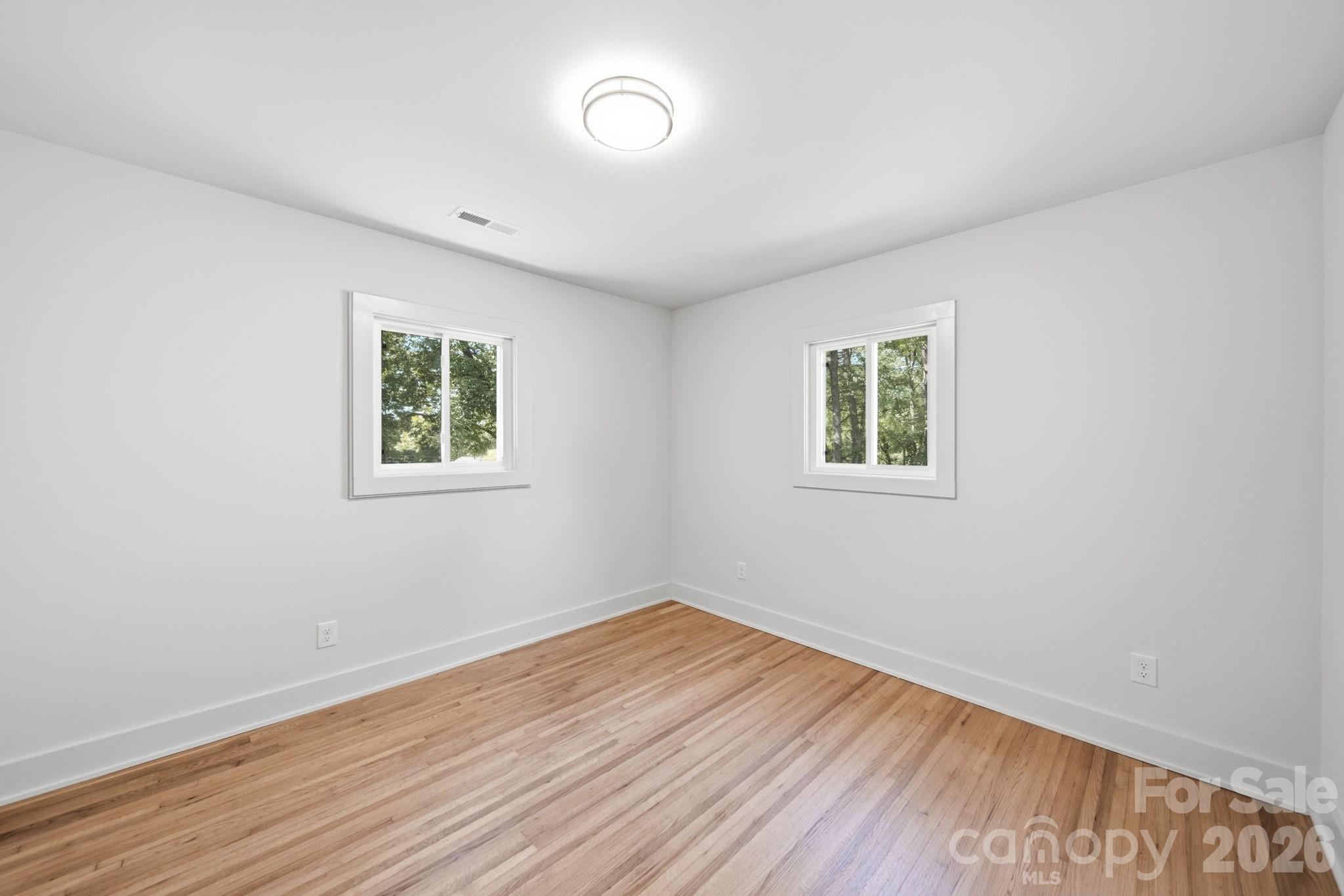 1041 Watts Drive Property Photo 24