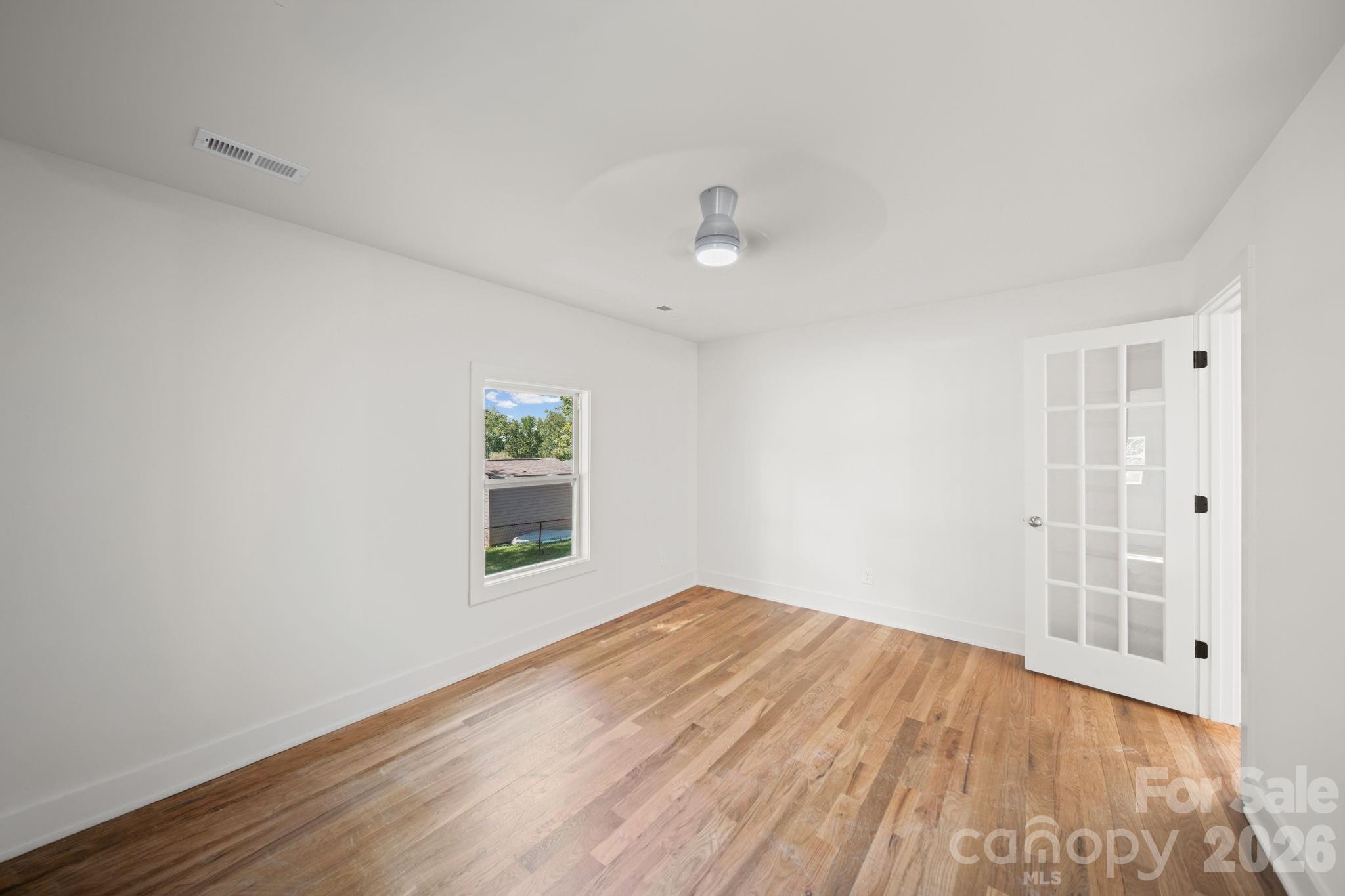 1041 Watts Drive Property Photo 26