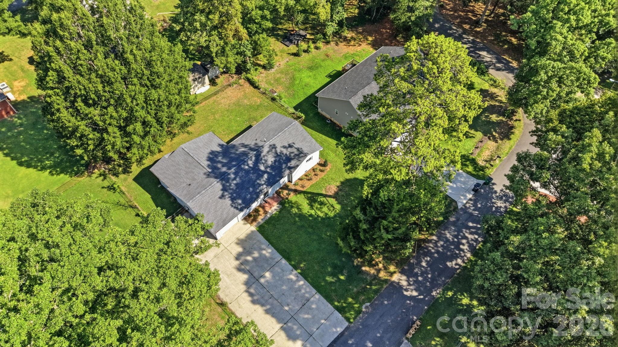 1041 Watts Drive Property Photo 35