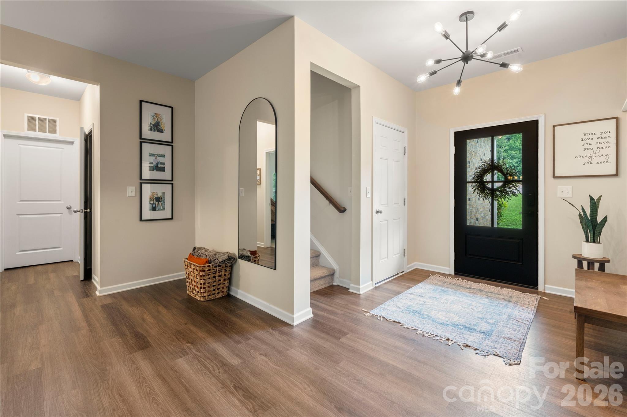 3229 Creek Bend Court Property Photo 7
