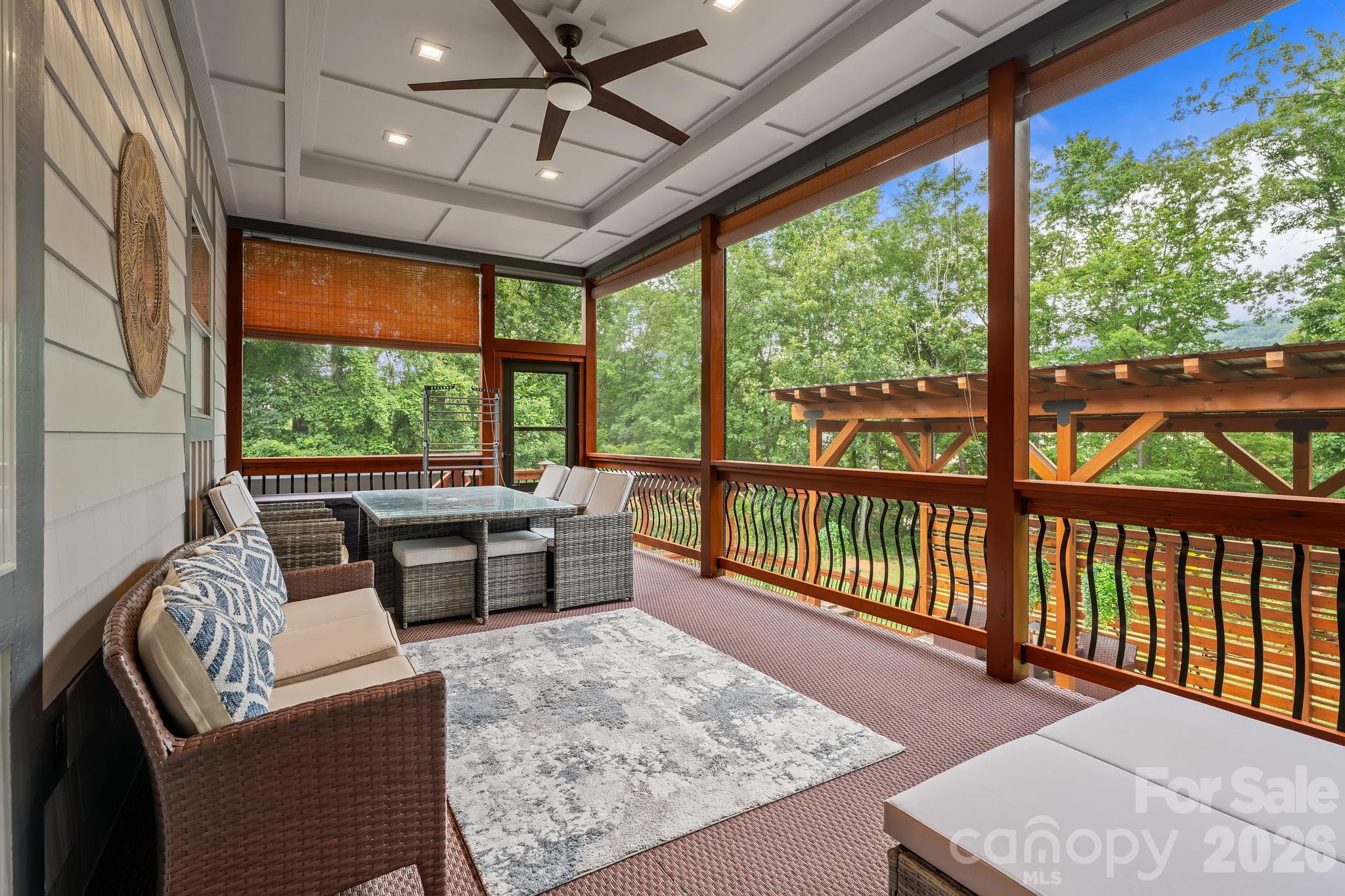 38 Little Forest Drive Property Photo 16