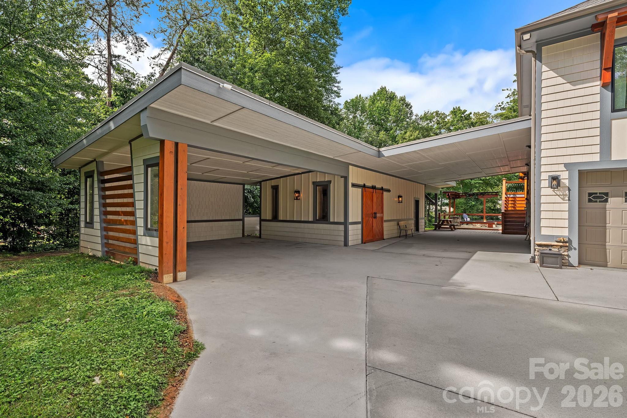 38 Little Forest Drive Property Photo 46
