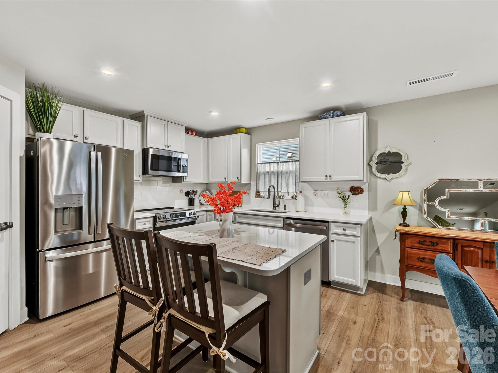 557 Nesbe Street Property Photo 7