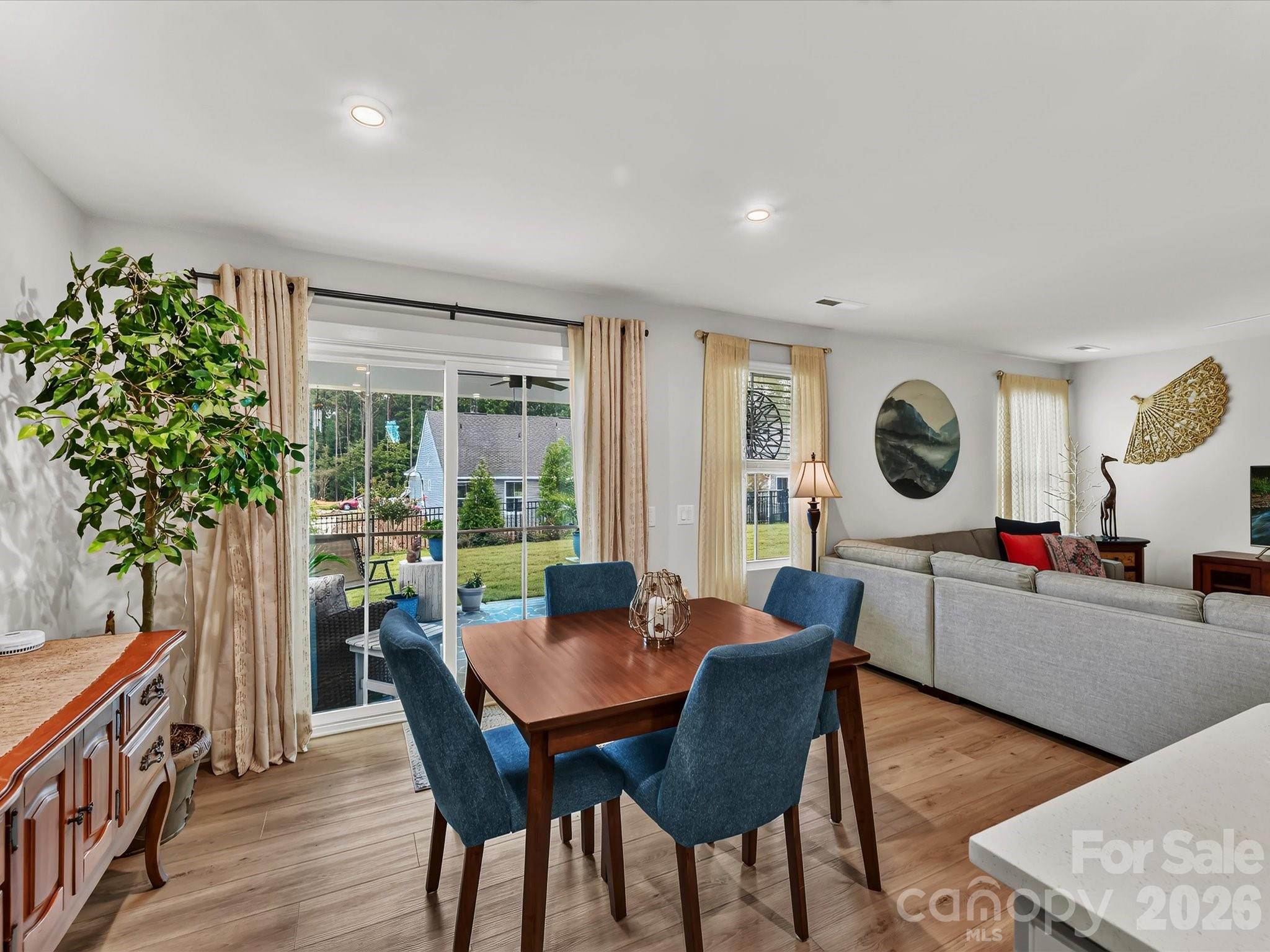 557 Nesbe Street Property Photo 11