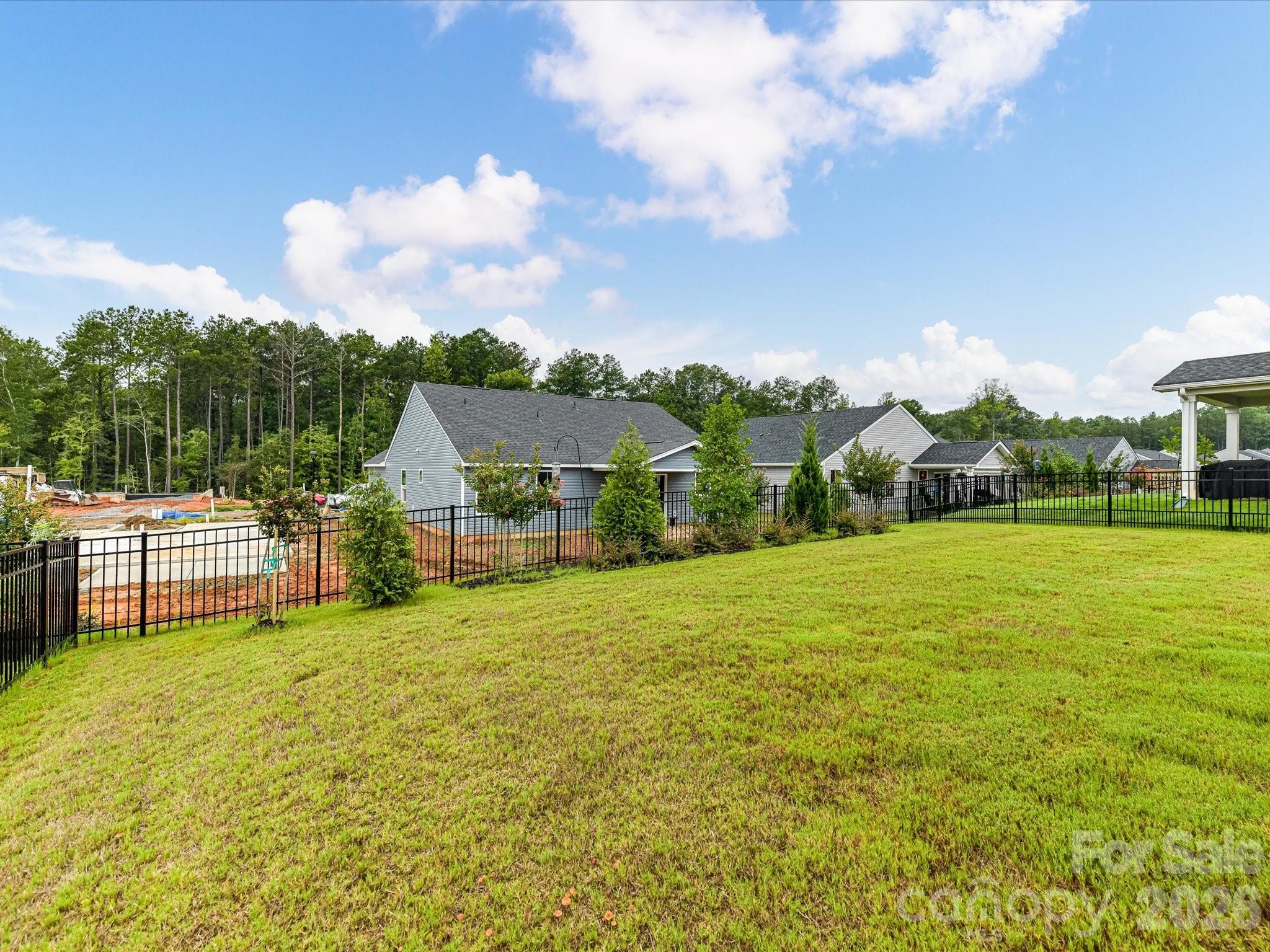 557 Nesbe Street Property Photo 24