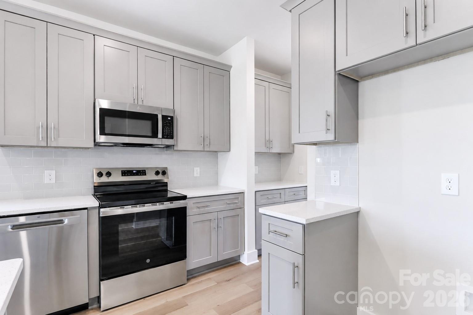 115 Cain Road Property Photo 14