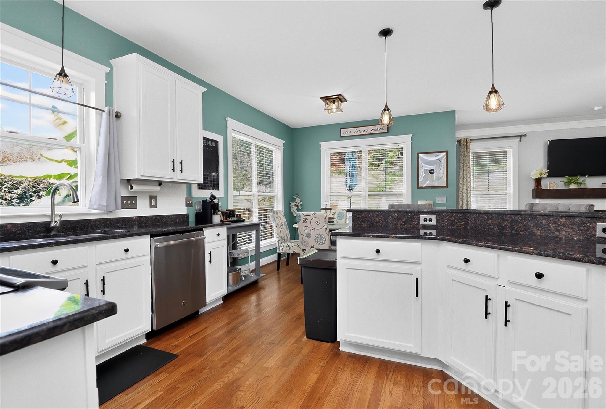 7336 Cascading Pines Drive Property Photo 15