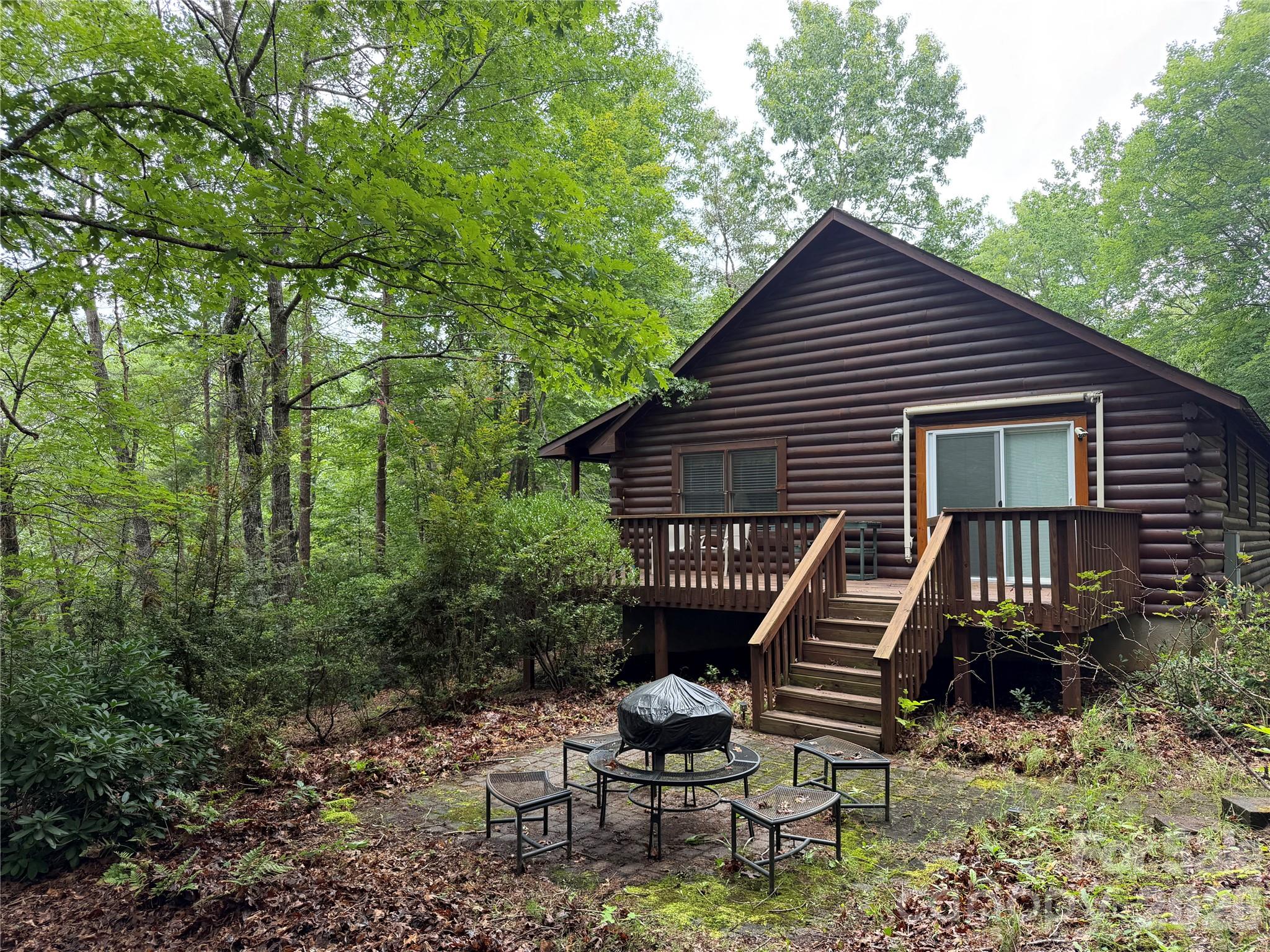 194 Long Ridge Drive Property Photo 1