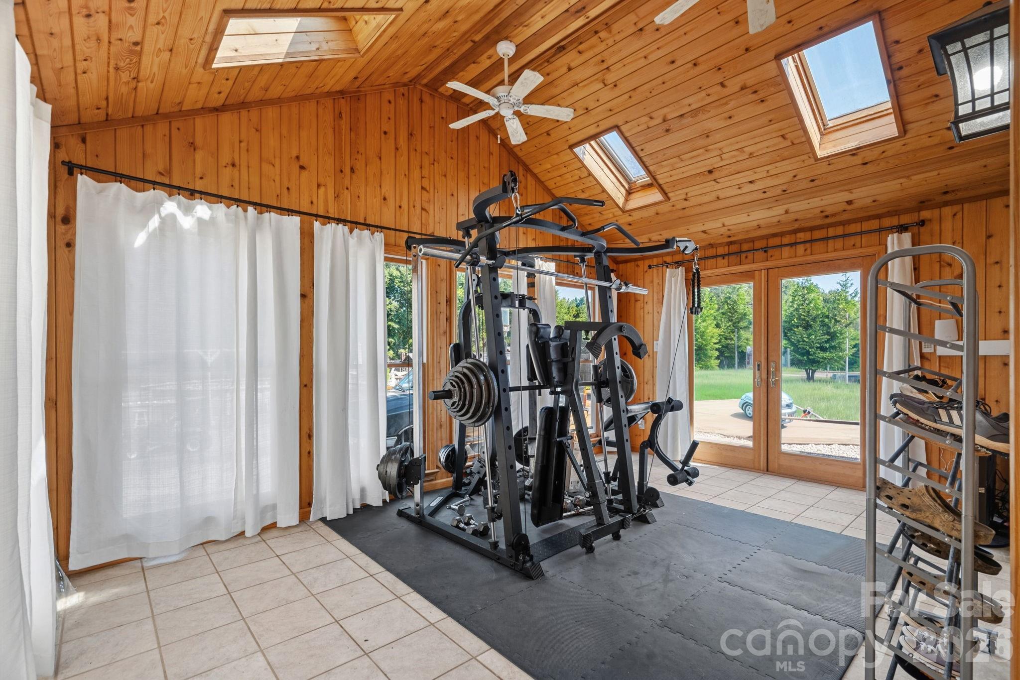 1295 Parris Road Property Photo 7