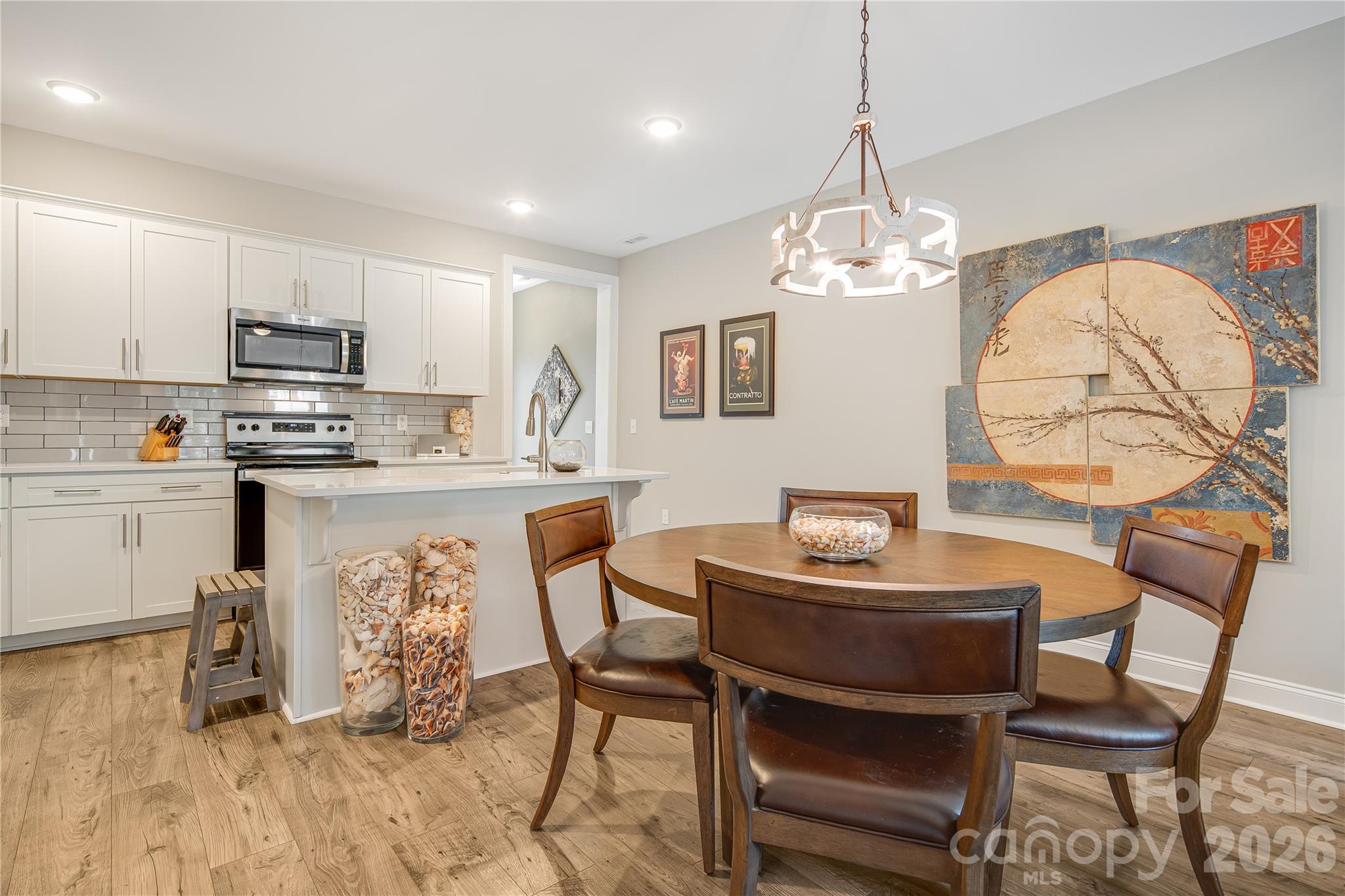 30 Walnut Springs Drive Property Photo 6