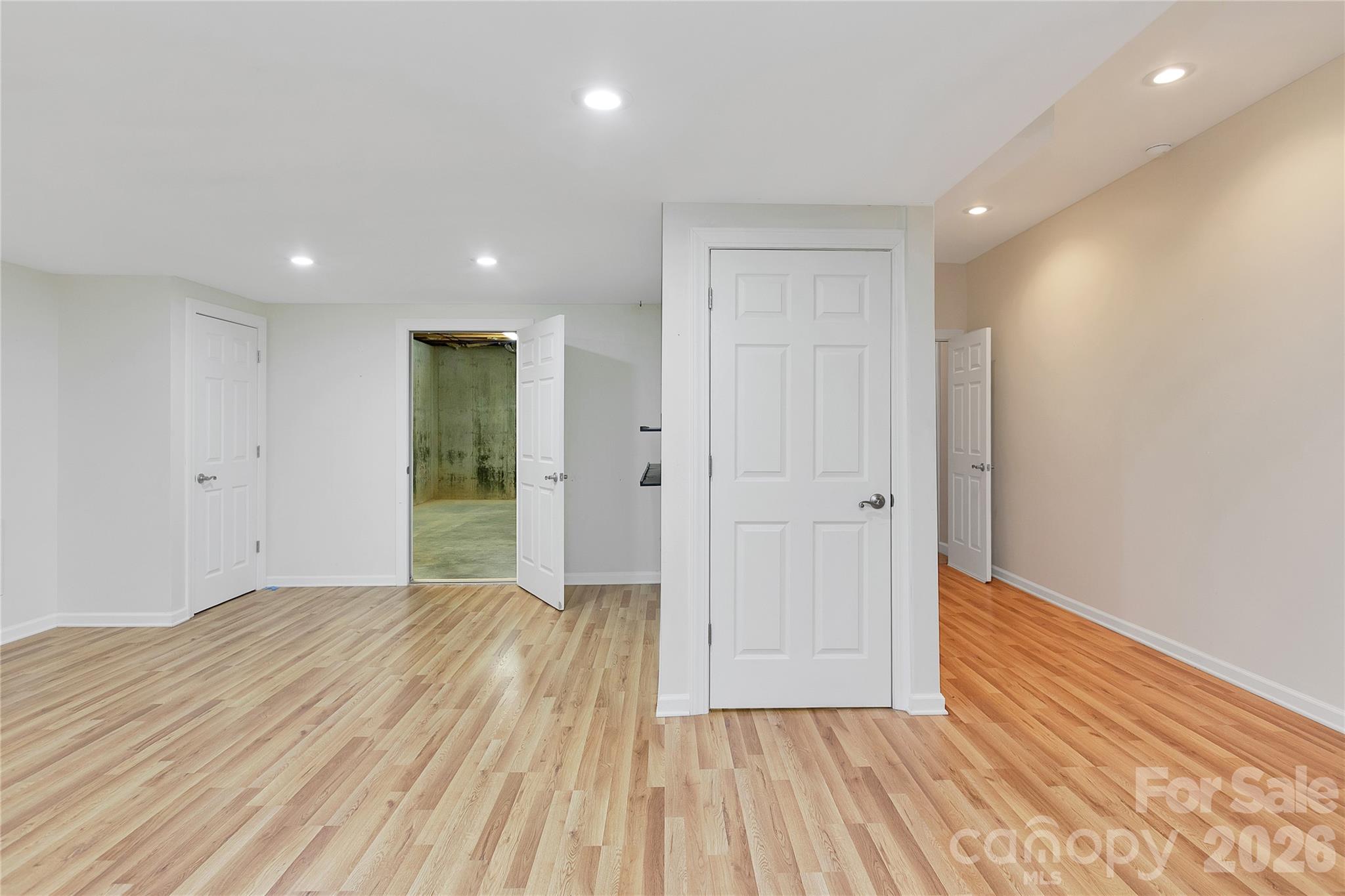 14 Isuhdavga Court L16/u06 Property Photo 35