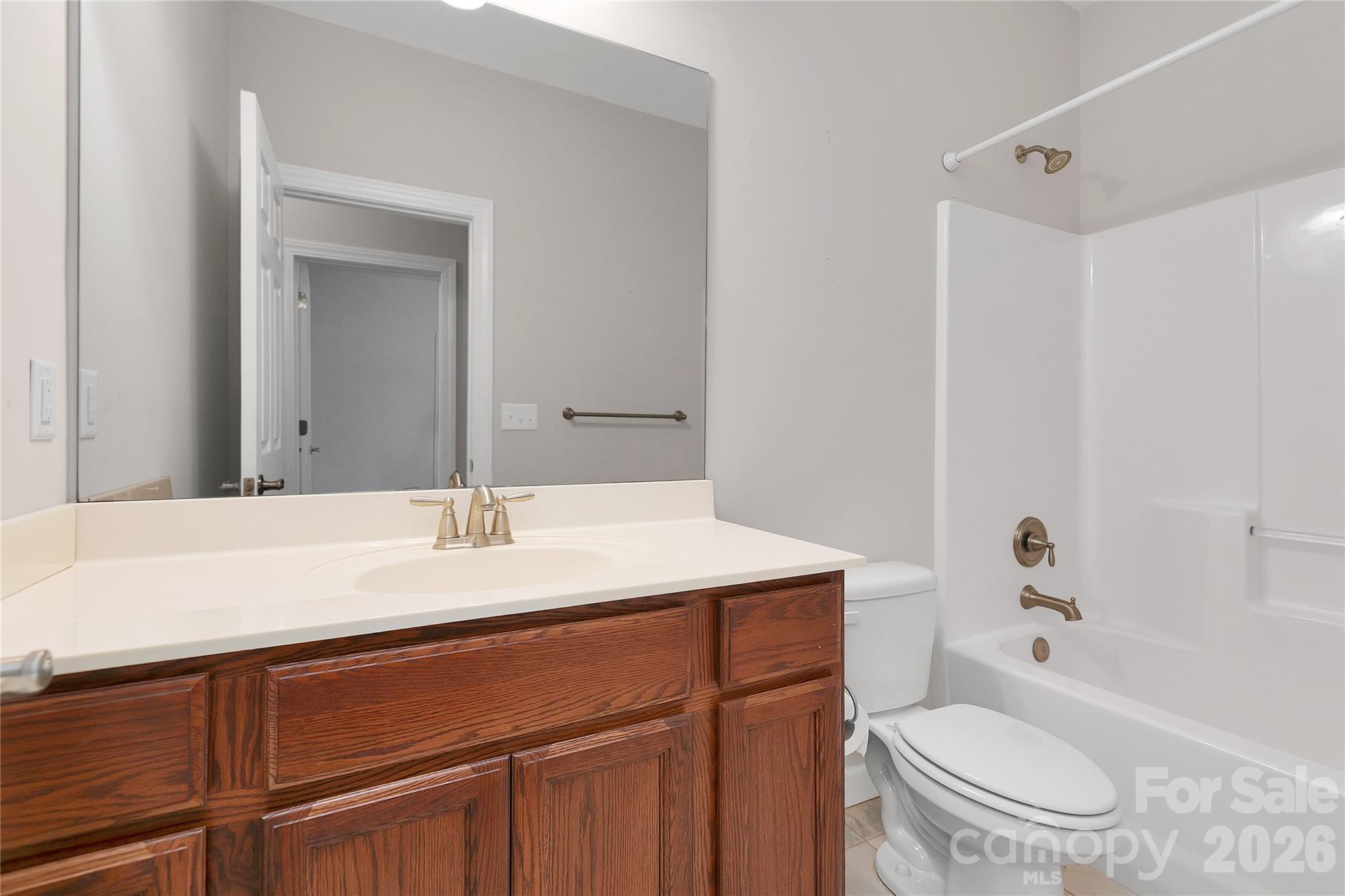 14 Isuhdavga Court L16/u06 Property Photo 39