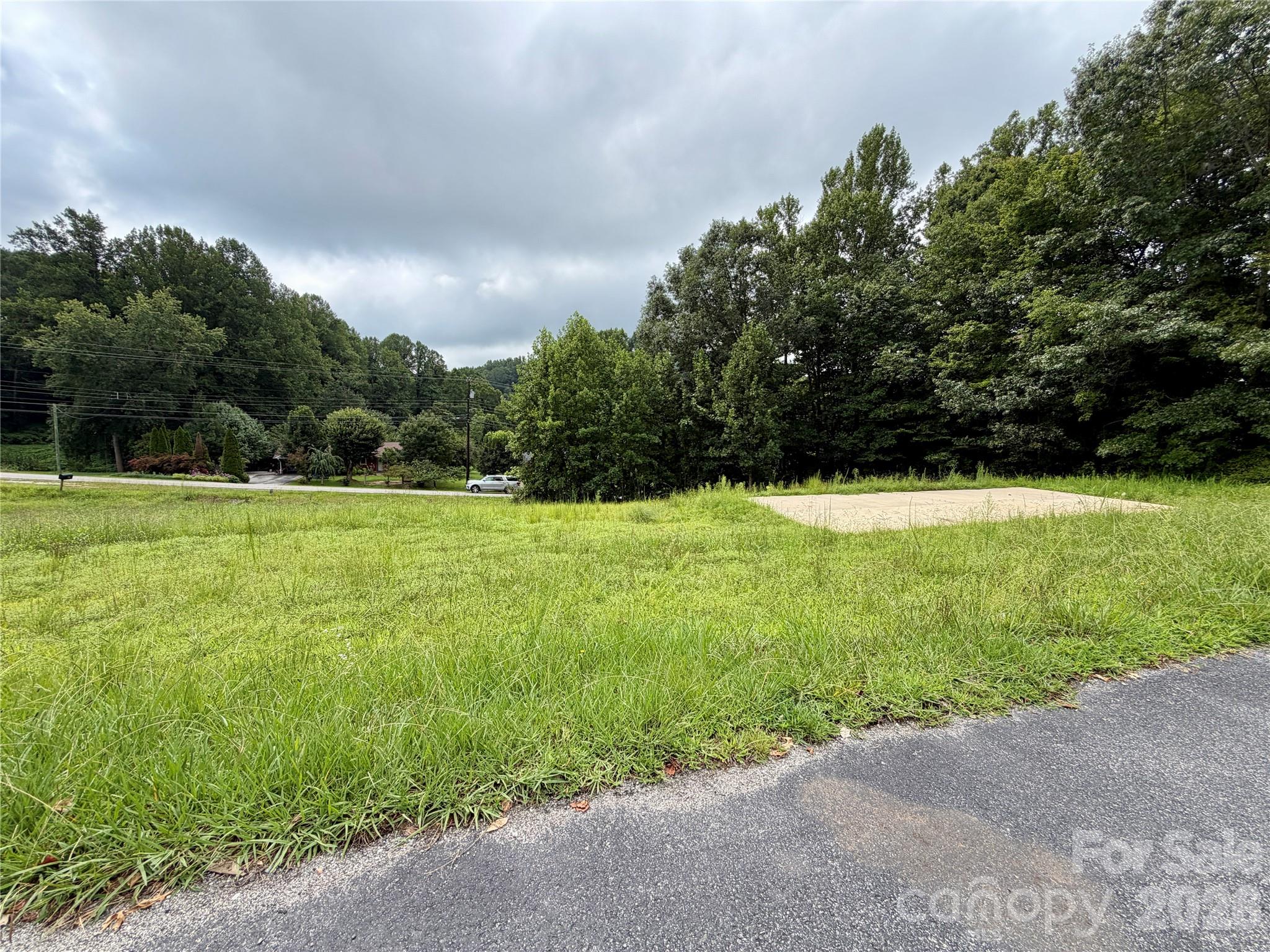 196 Beaman Road Property Photo 2