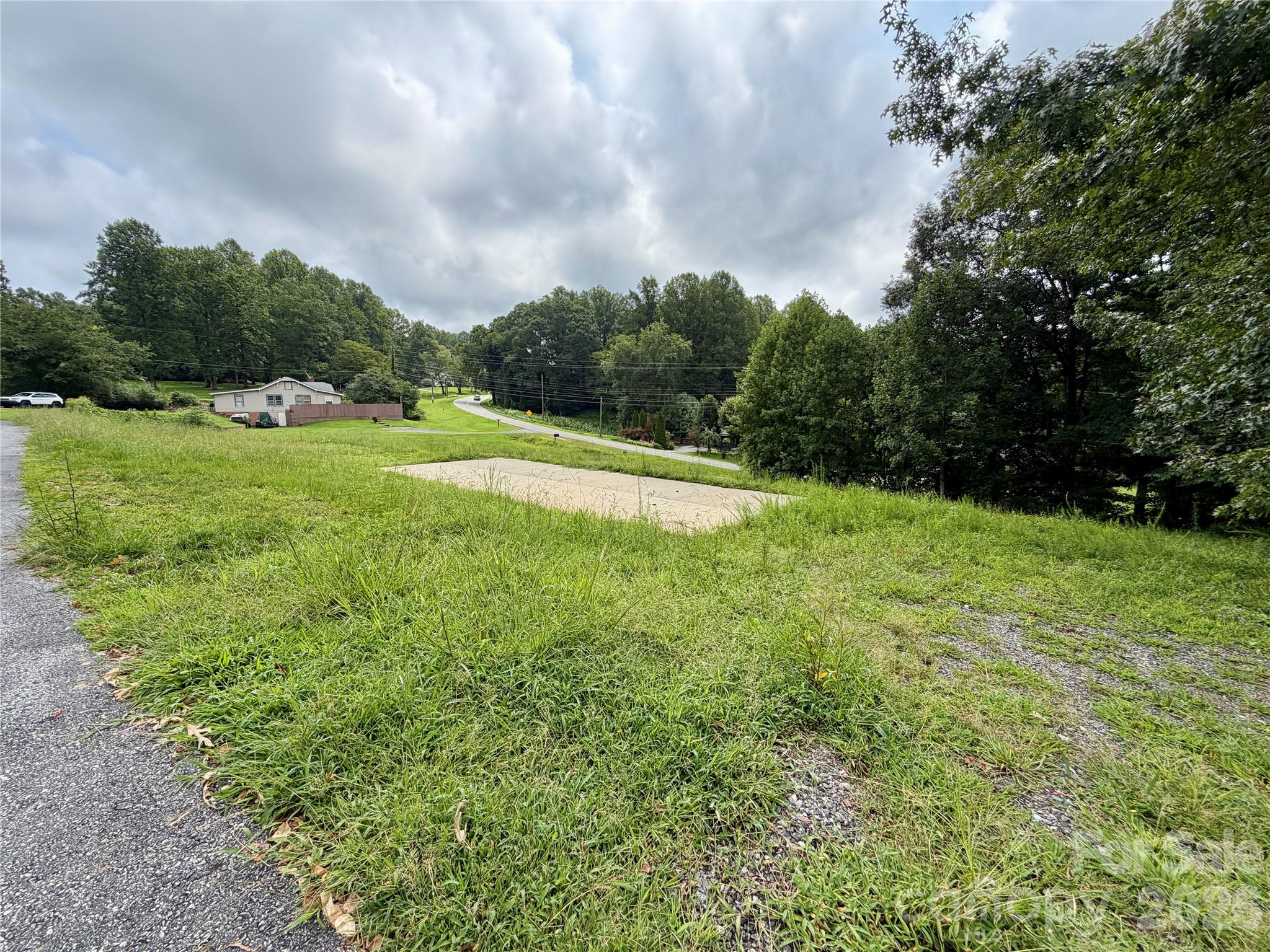 196 Beaman Road Property Photo 8