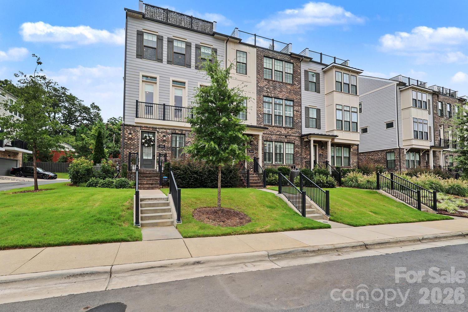 2505 Kenmore Avenue Property Photo 1