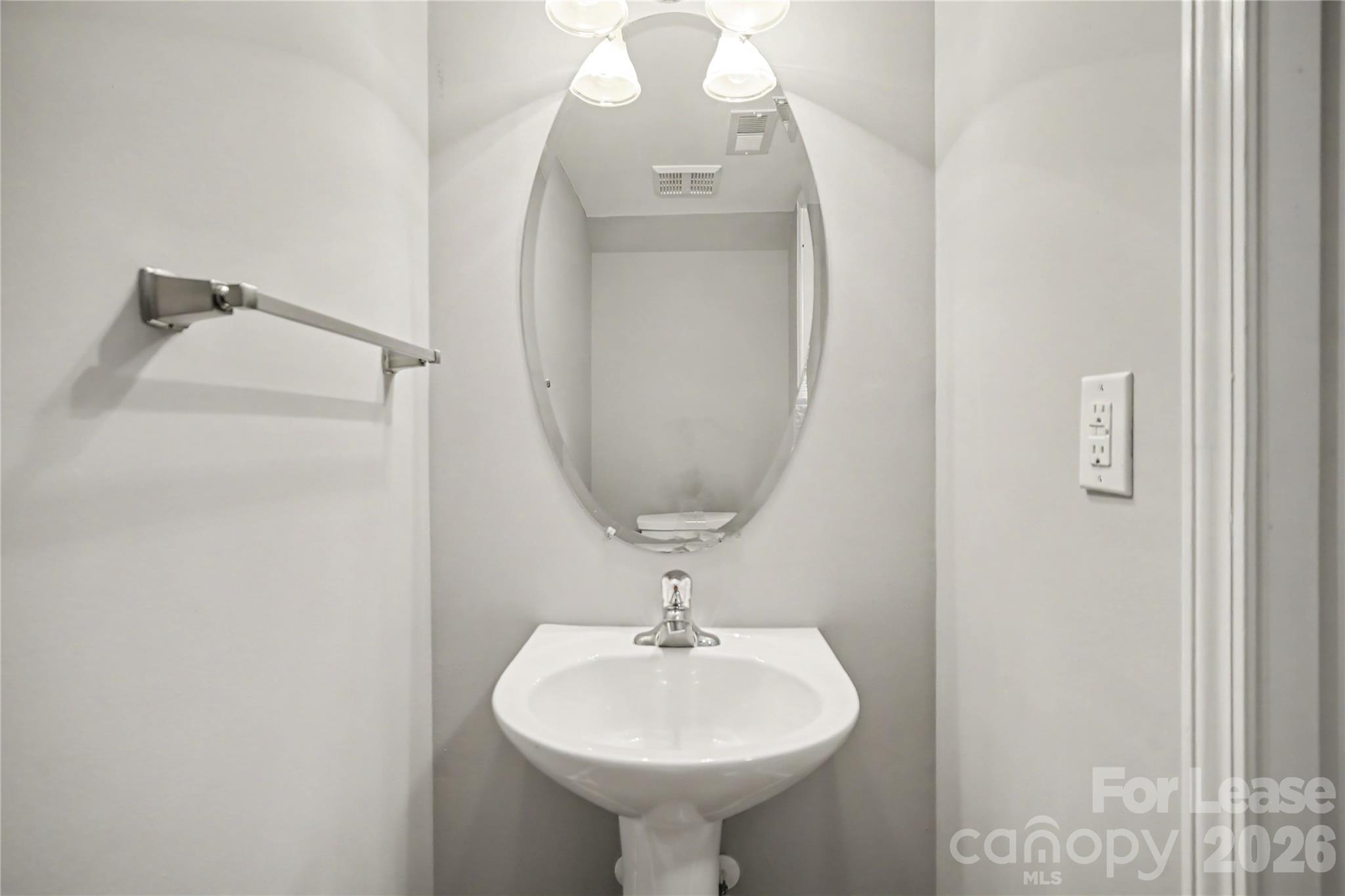 4411350 Property Photo 11