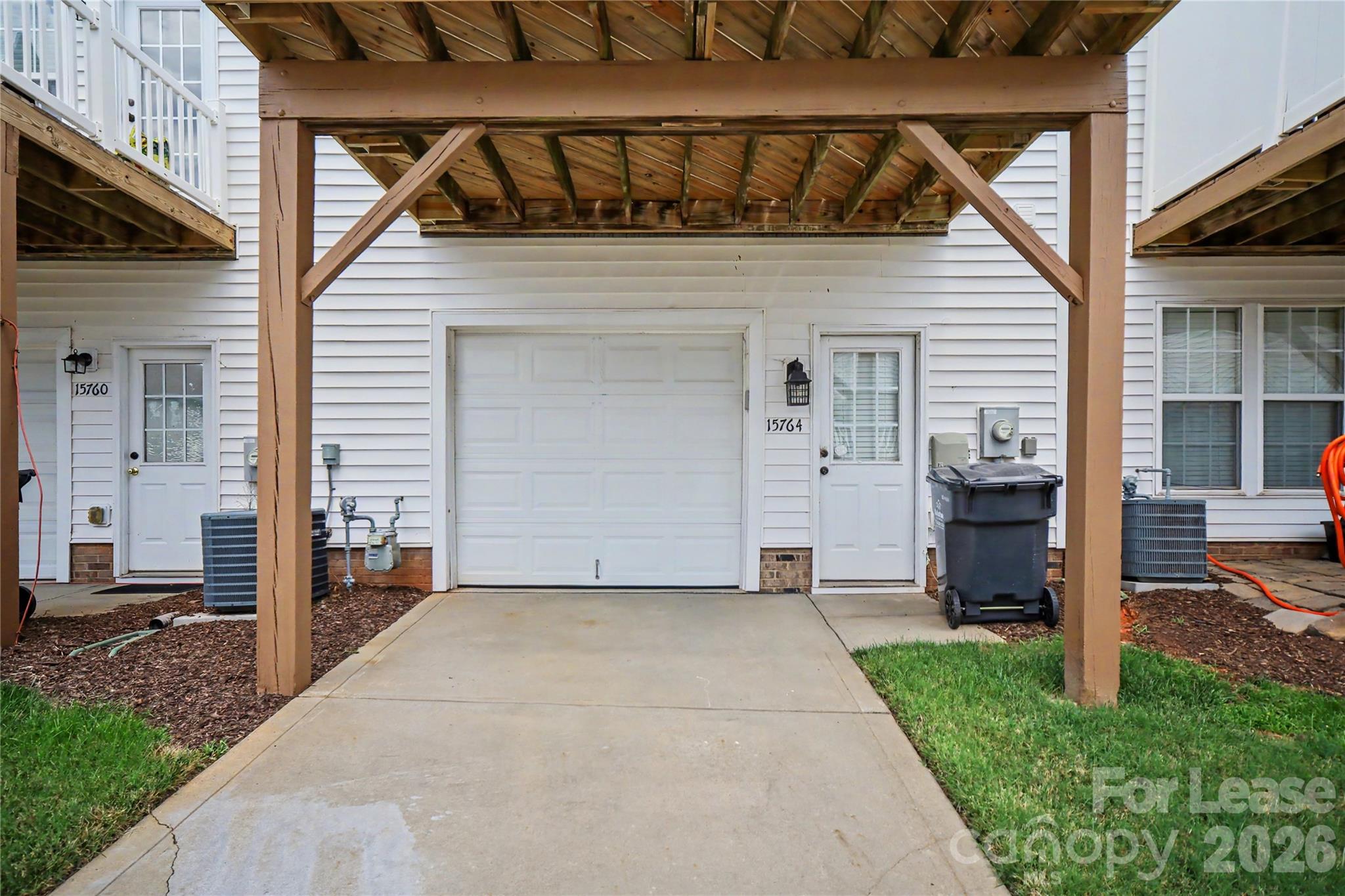 4411350 Property Photo 28