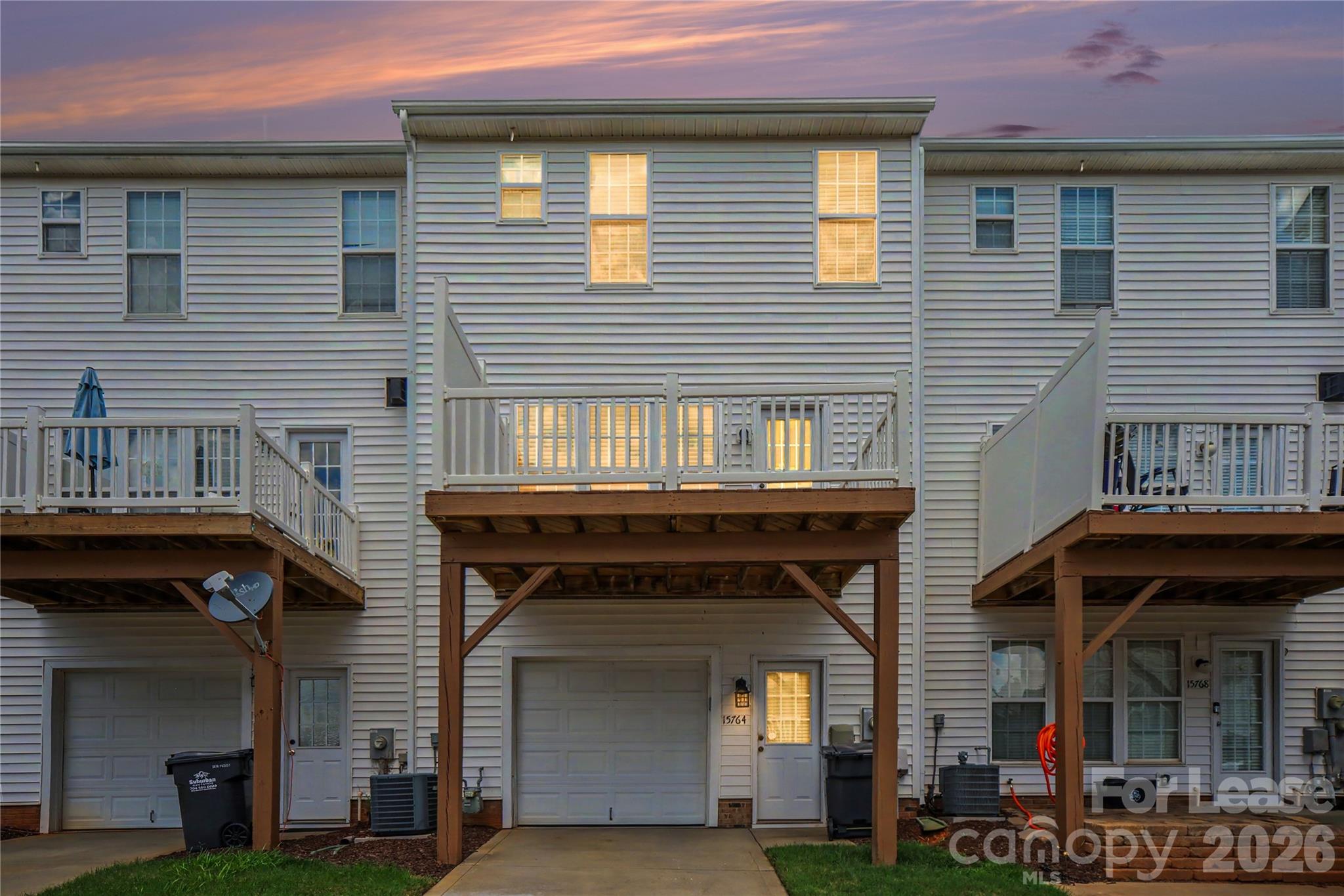 4411350 Property Photo 30