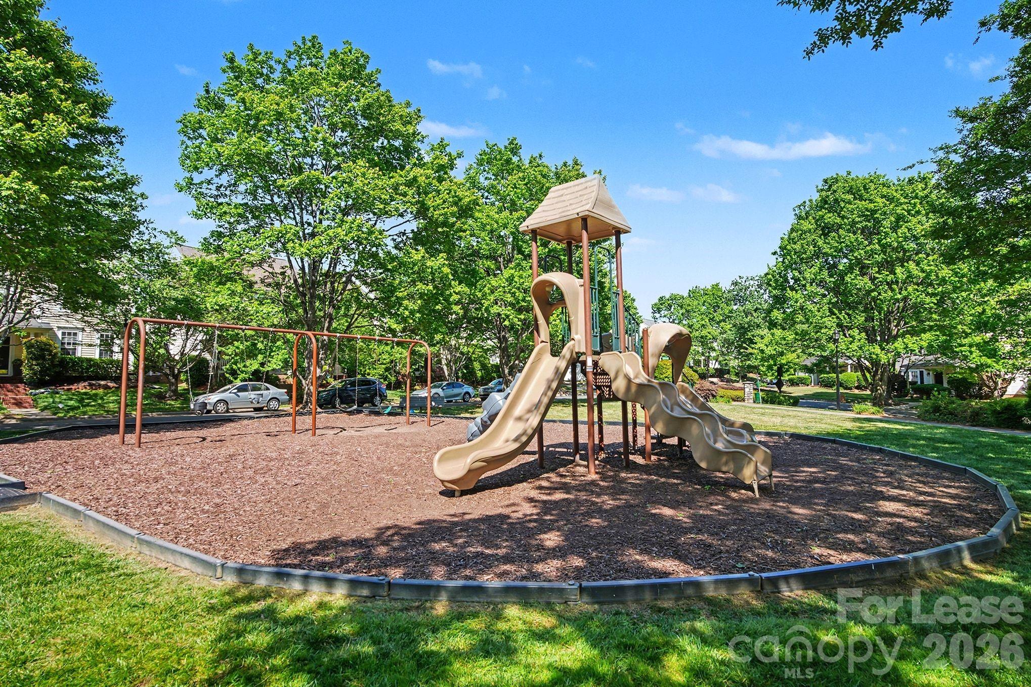 4411350 Property Photo 33