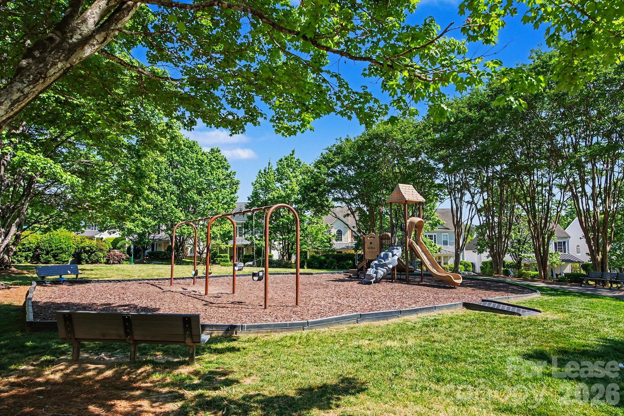 4411350 Property Photo 35