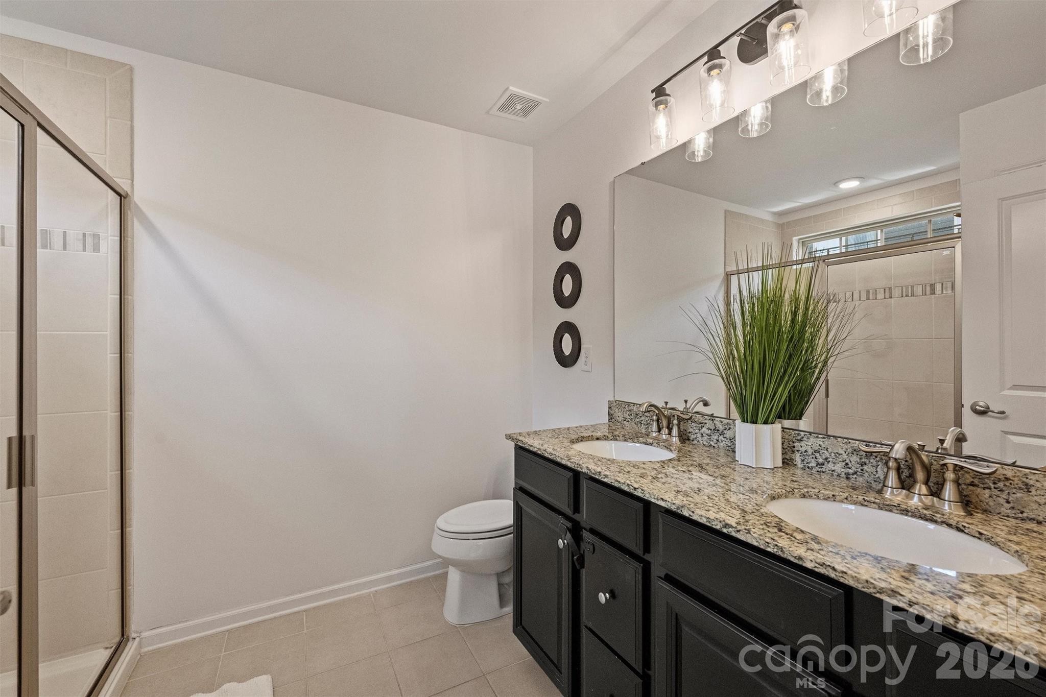 1317 Queen Lyon Court Property Photo 14