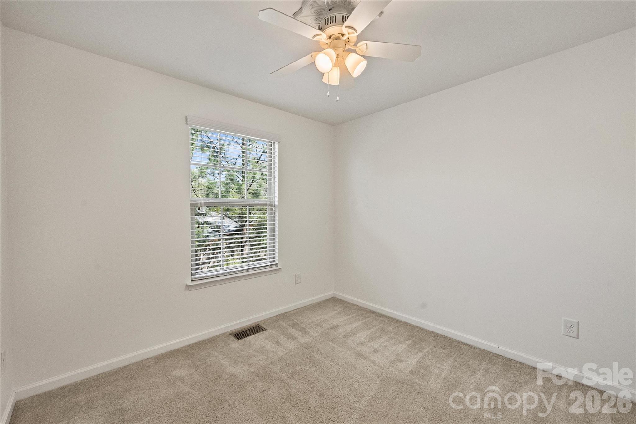 1317 Queen Lyon Court Property Photo 16