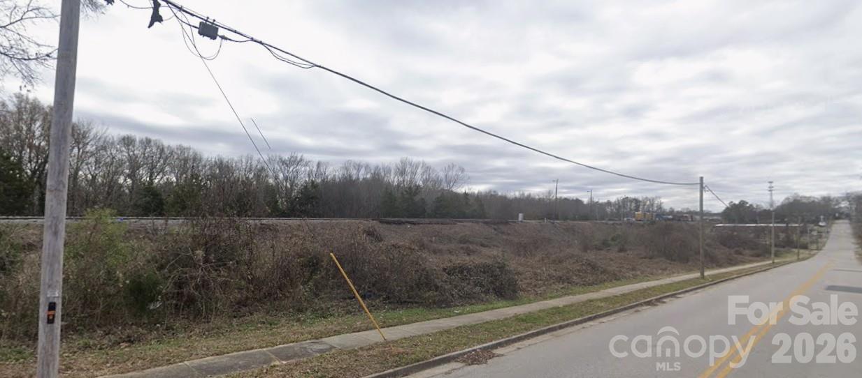 932 Cedar Street Property Photo 1