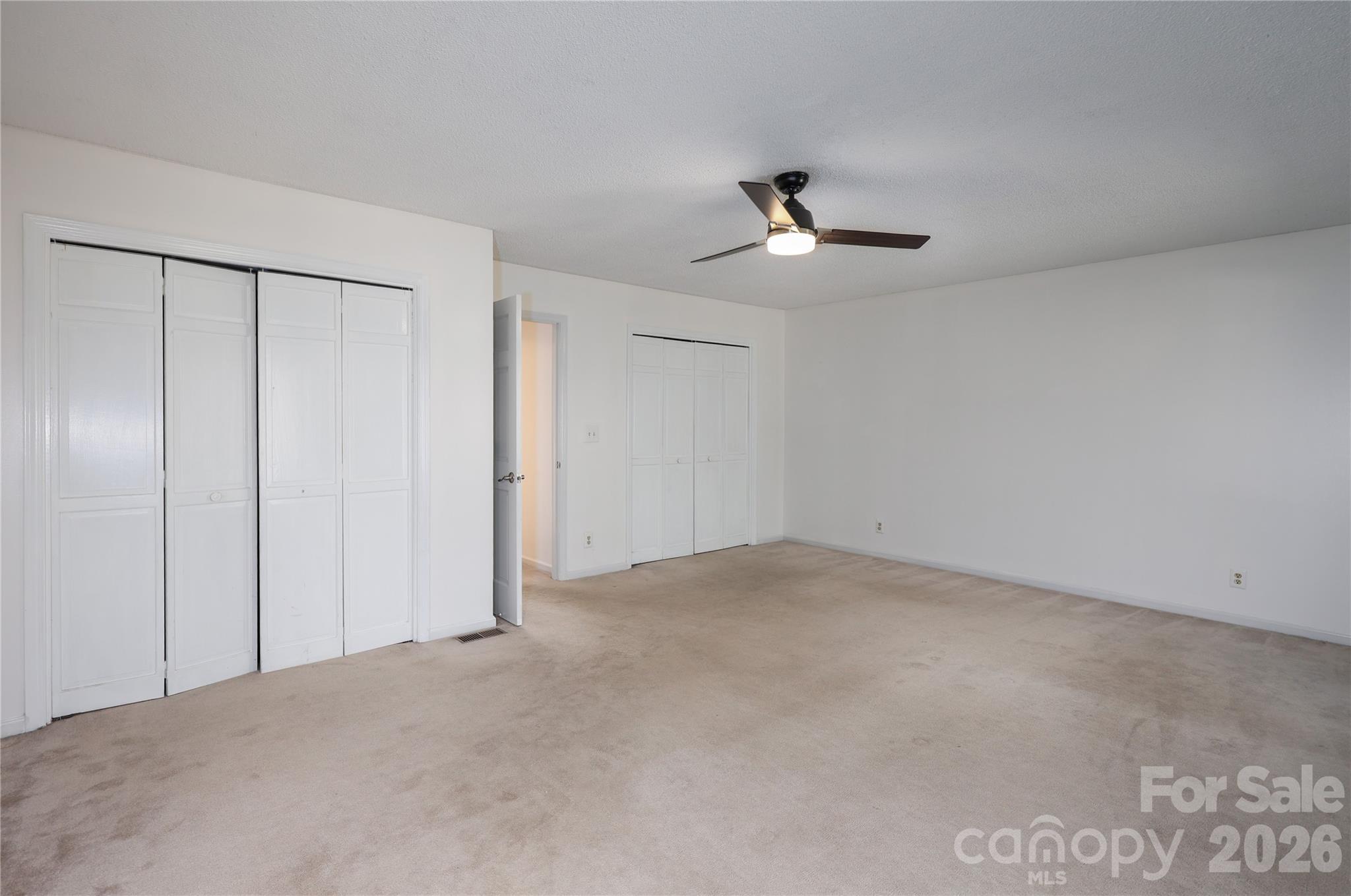 682 Cecil Street Property Photo 21