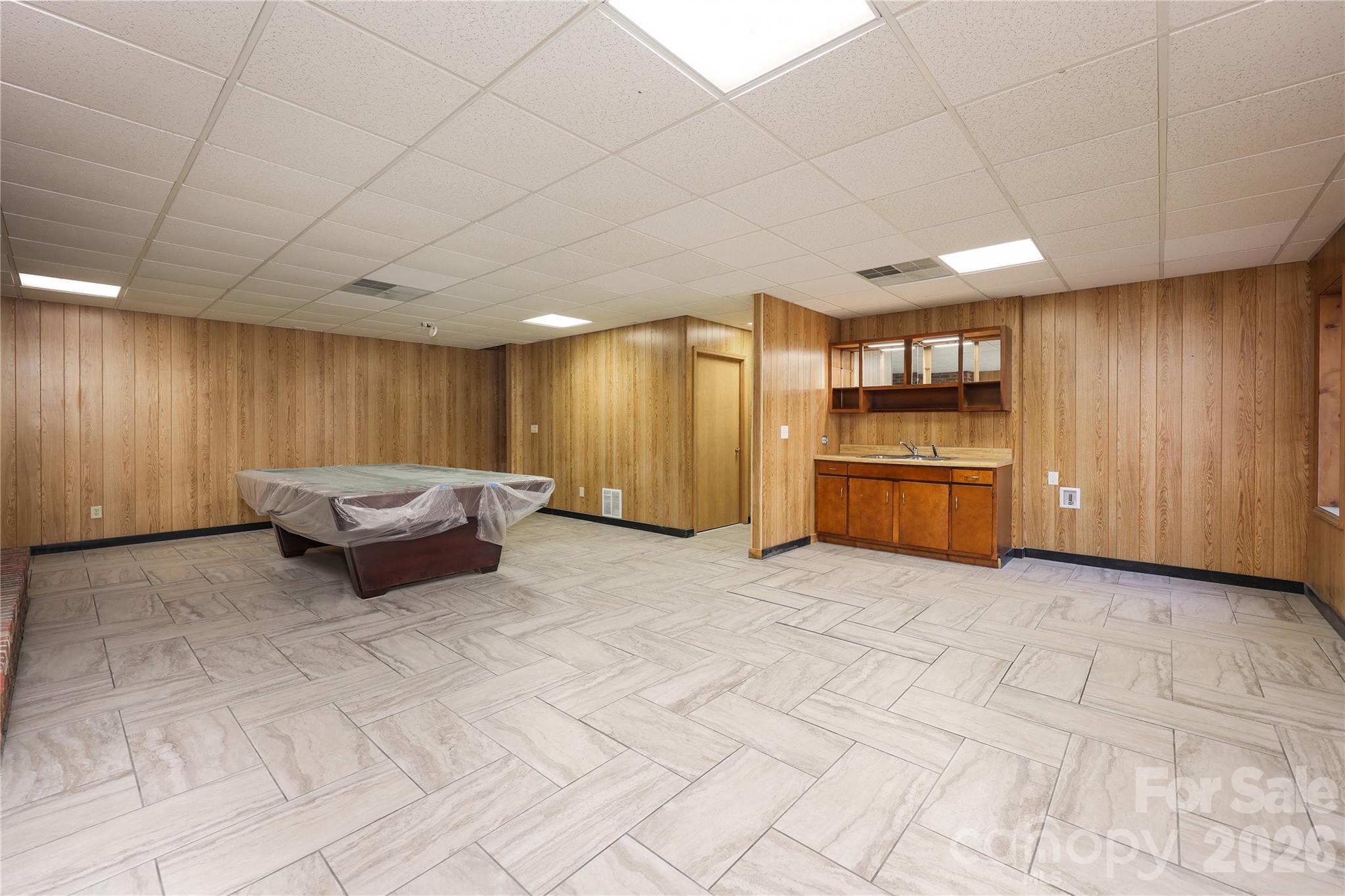682 Cecil Street Property Photo 32
