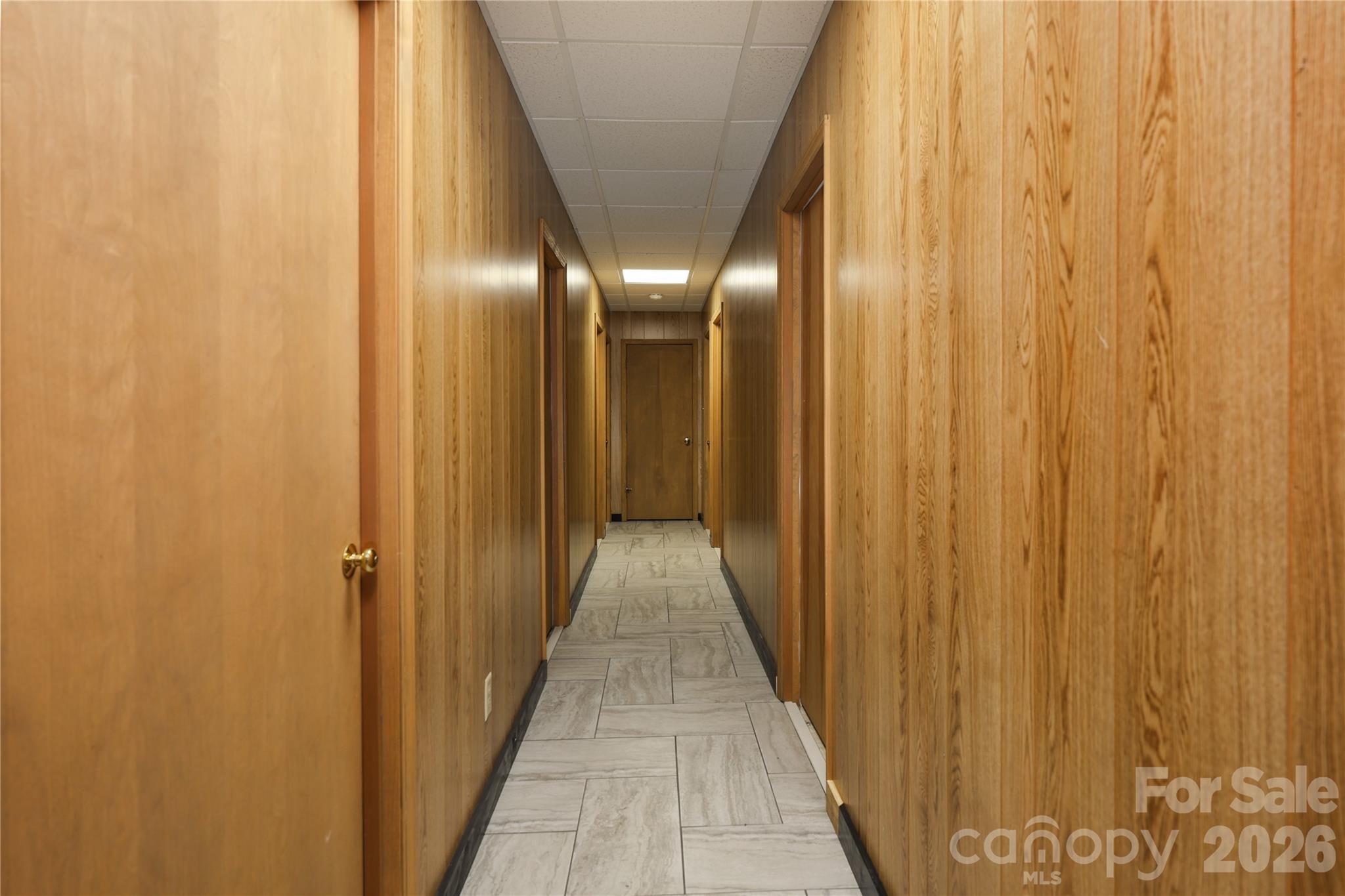 682 Cecil Street Property Photo 34