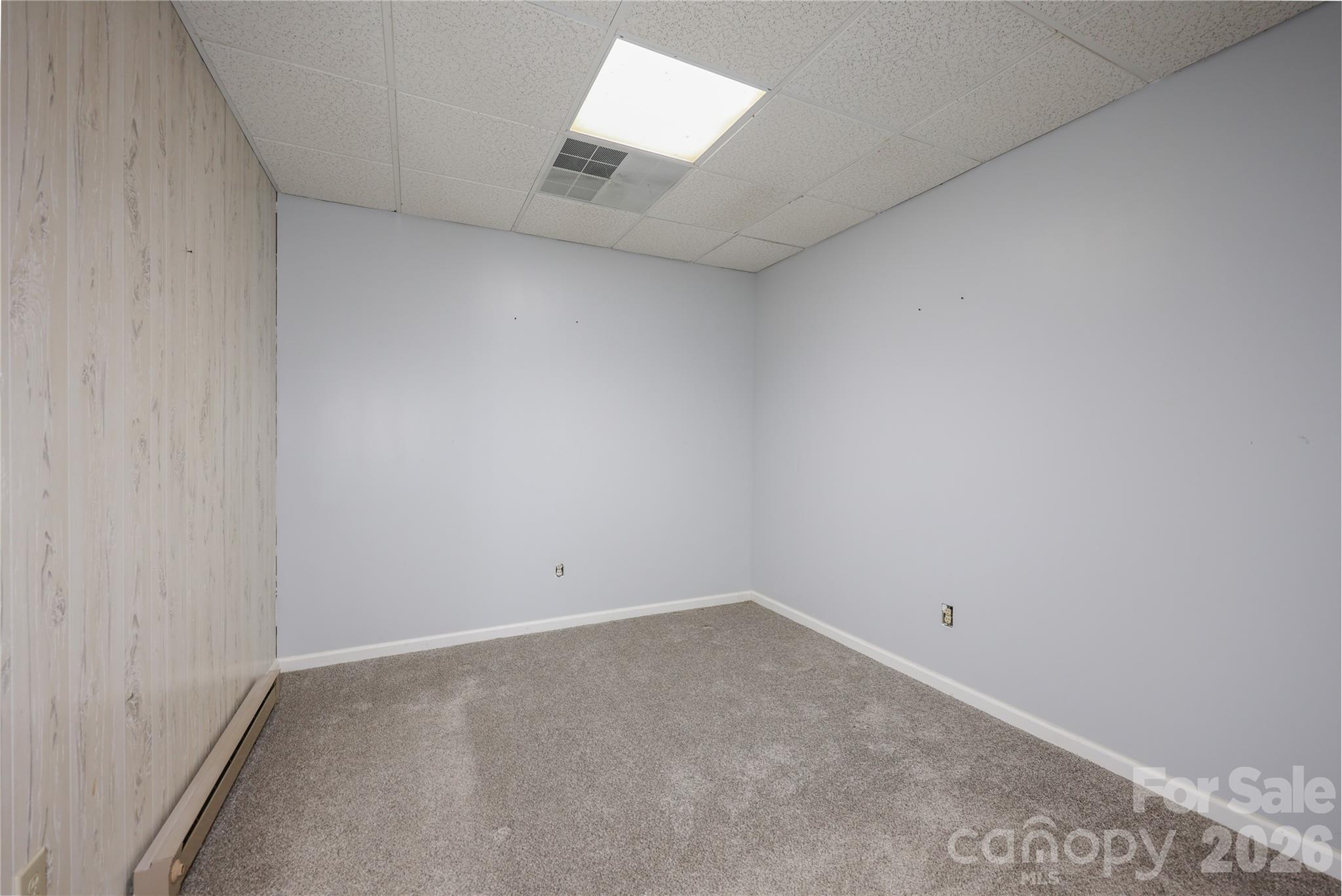 682 Cecil Street Property Photo 38
