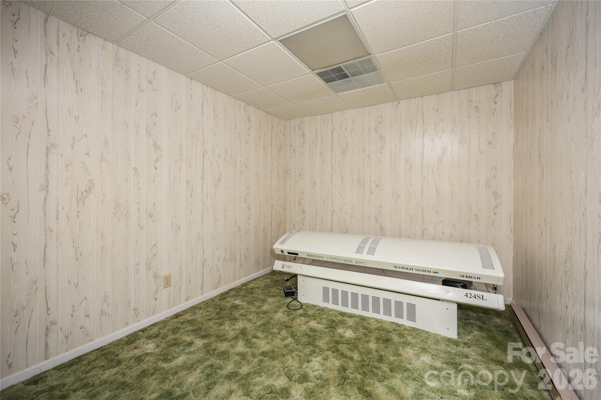 682 Cecil Street Property Photo 39