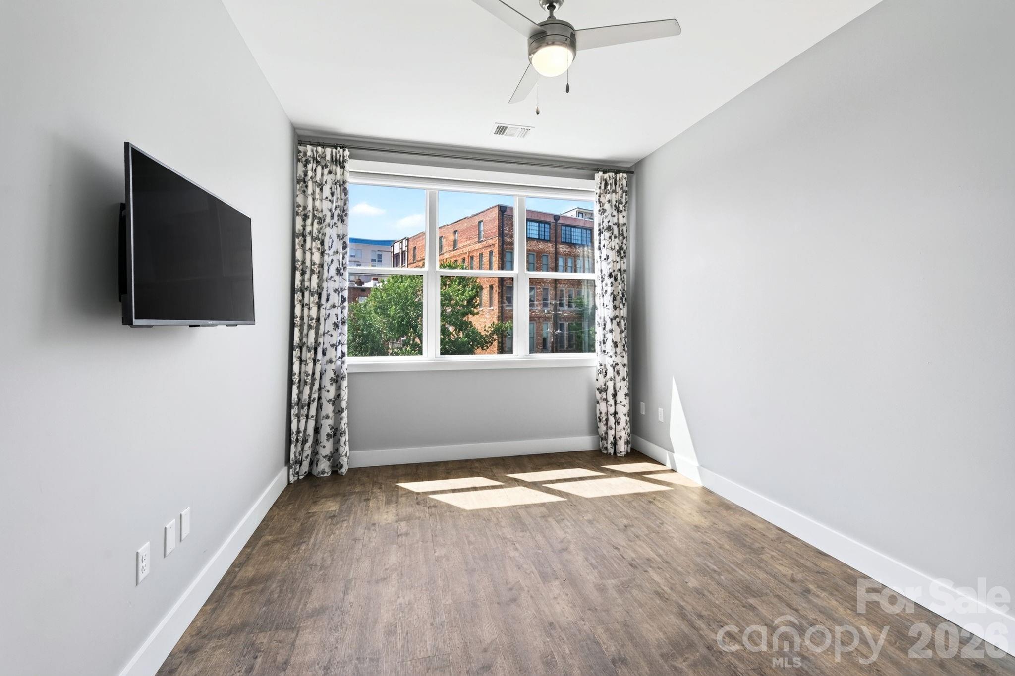 55 S Market Street 404 Property Photo 13