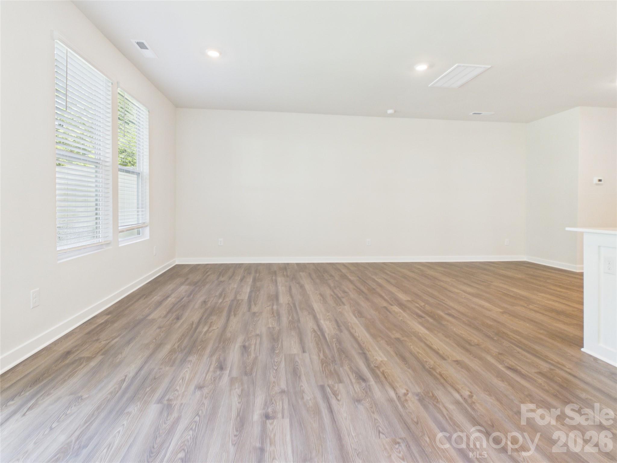 105 Dilling Street 06 Property Photo 21