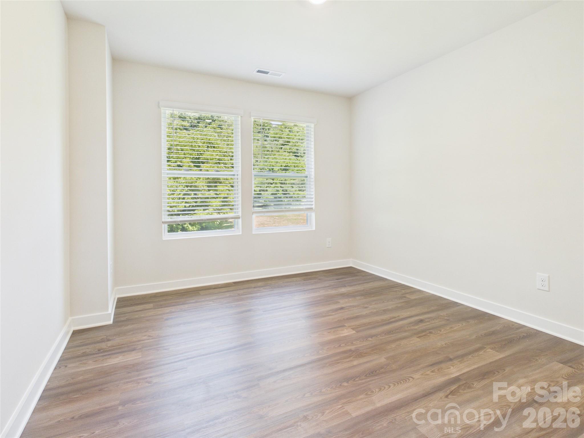 105 Dilling Street 06 Property Photo 30