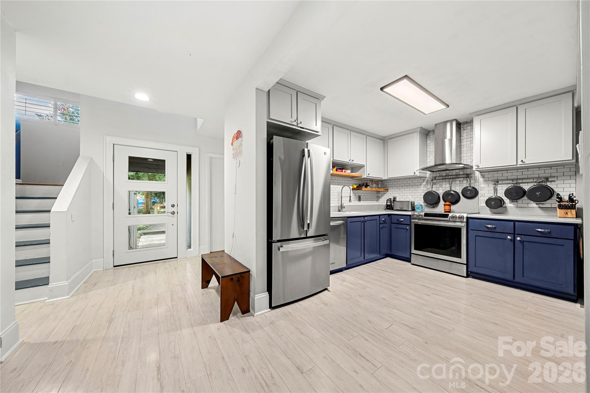 222 Riverview Terrace Property Photo 5