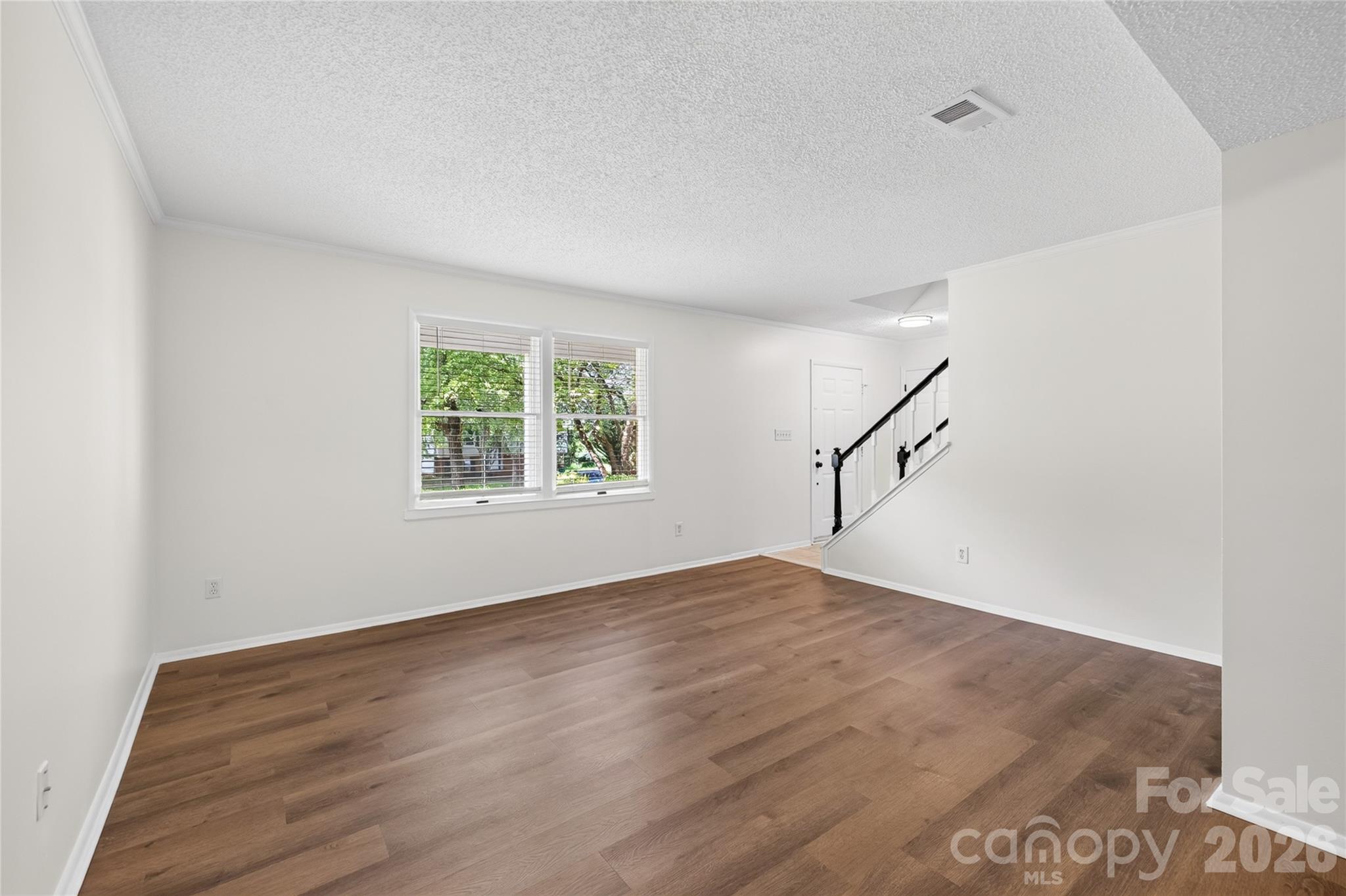 9524 Robert Burns Court Property Photo 9