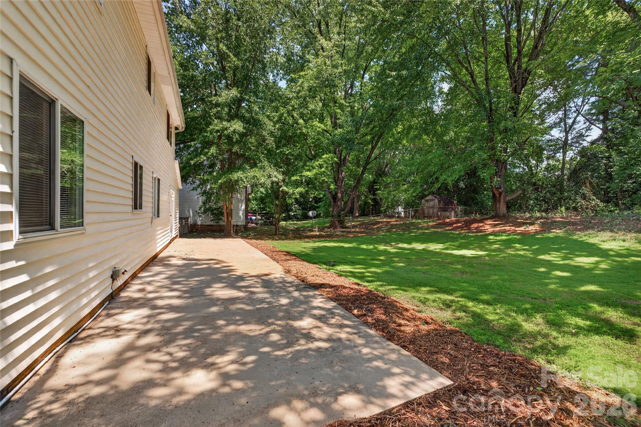 9524 Robert Burns Court Property Photo 14