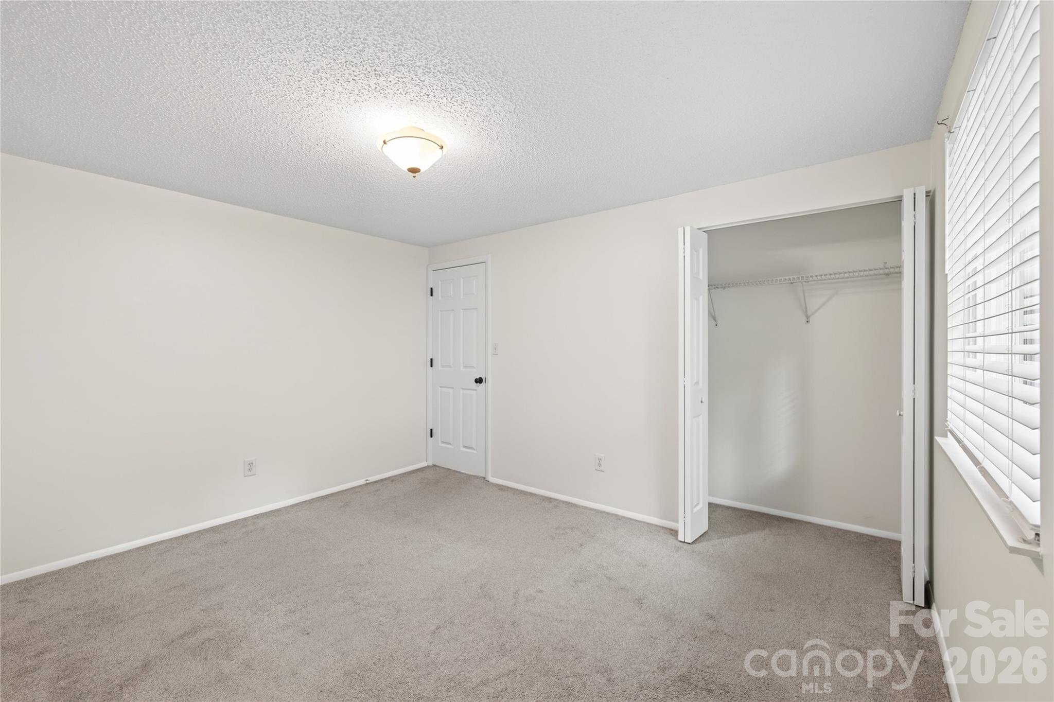 9524 Robert Burns Court Property Photo 26