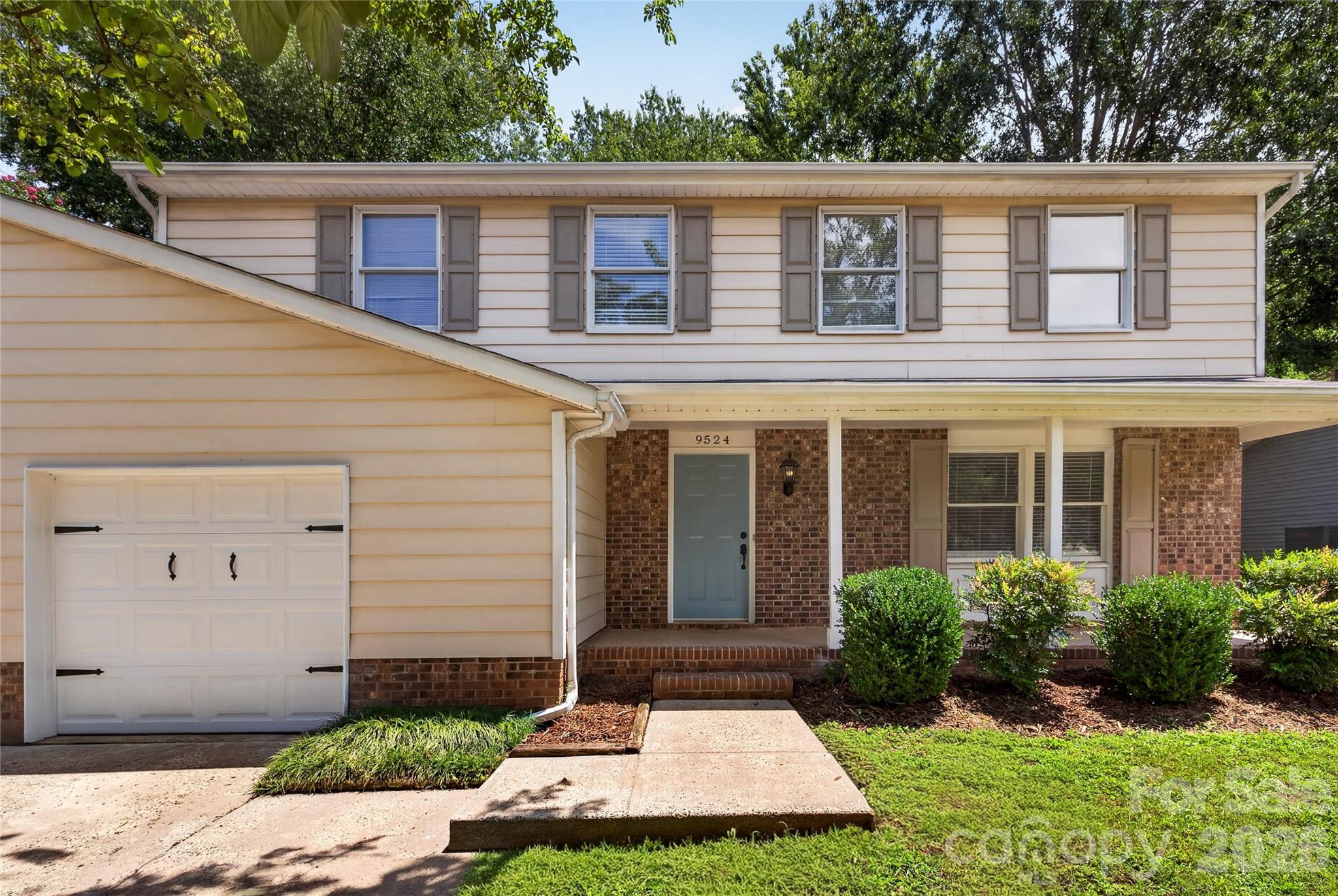 9524 Robert Burns Court Property Photo 32
