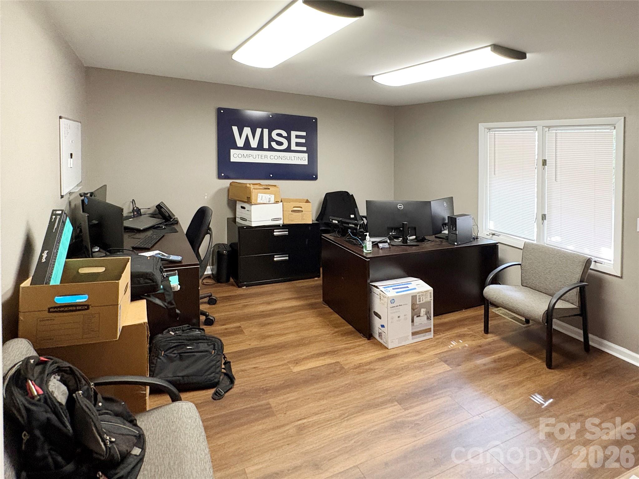 4371 Charlotte Highway Property Photo 2
