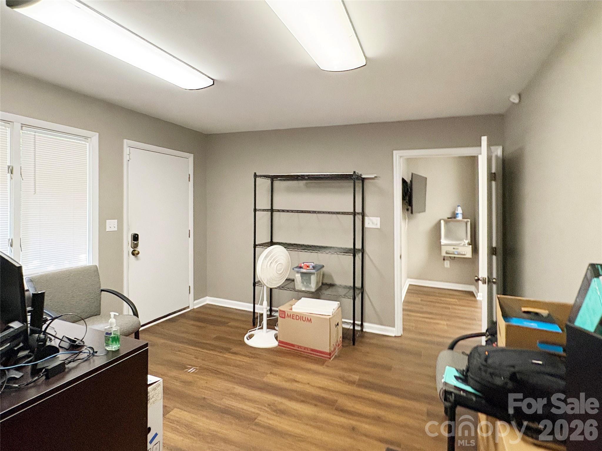 4371 Charlotte Highway Property Photo 3