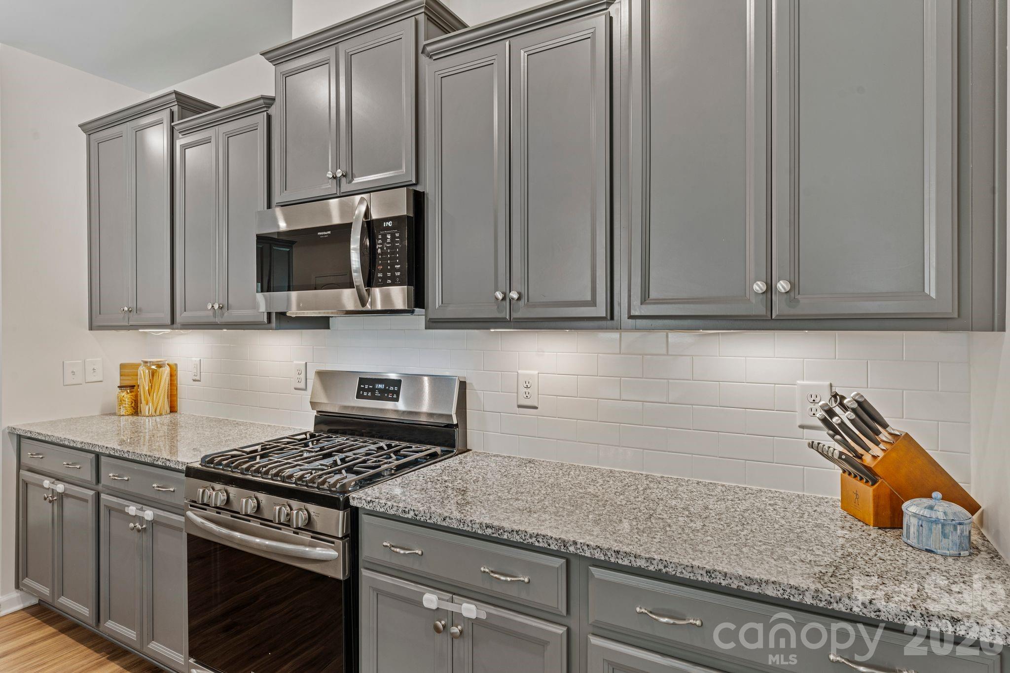 6855 Spring Peeper Lane Property Photo 7