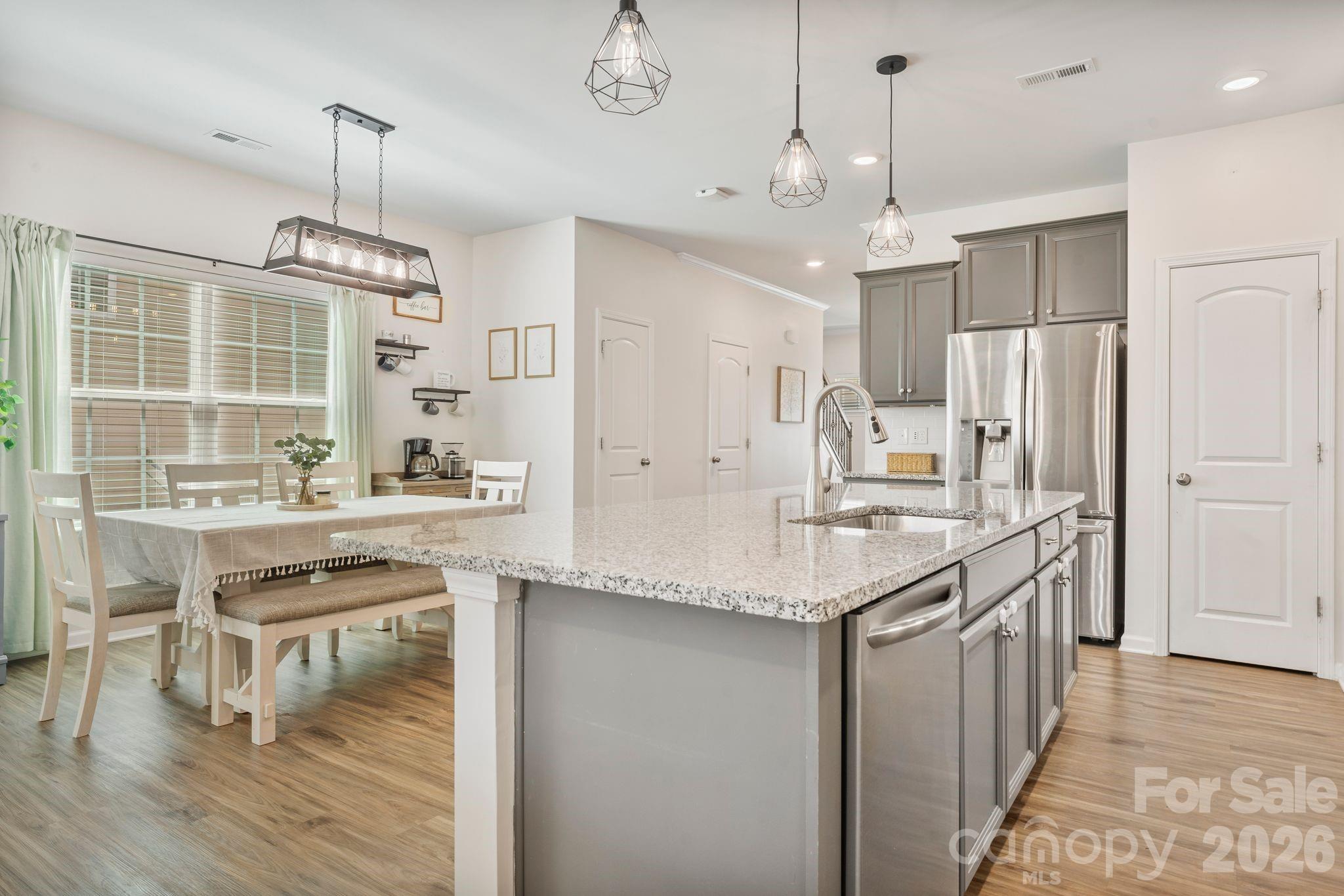 6855 Spring Peeper Lane Property Photo 13