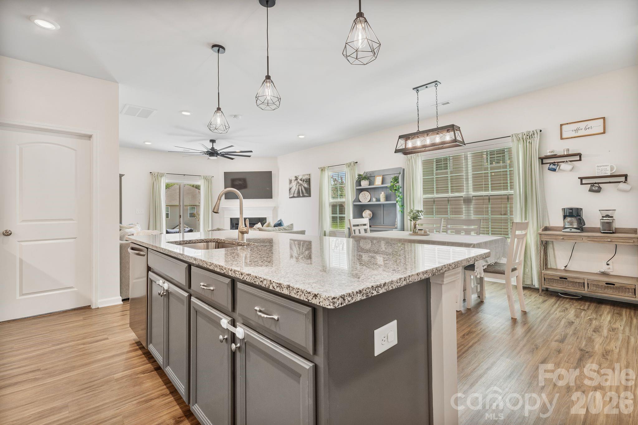 6855 Spring Peeper Lane Property Photo 17