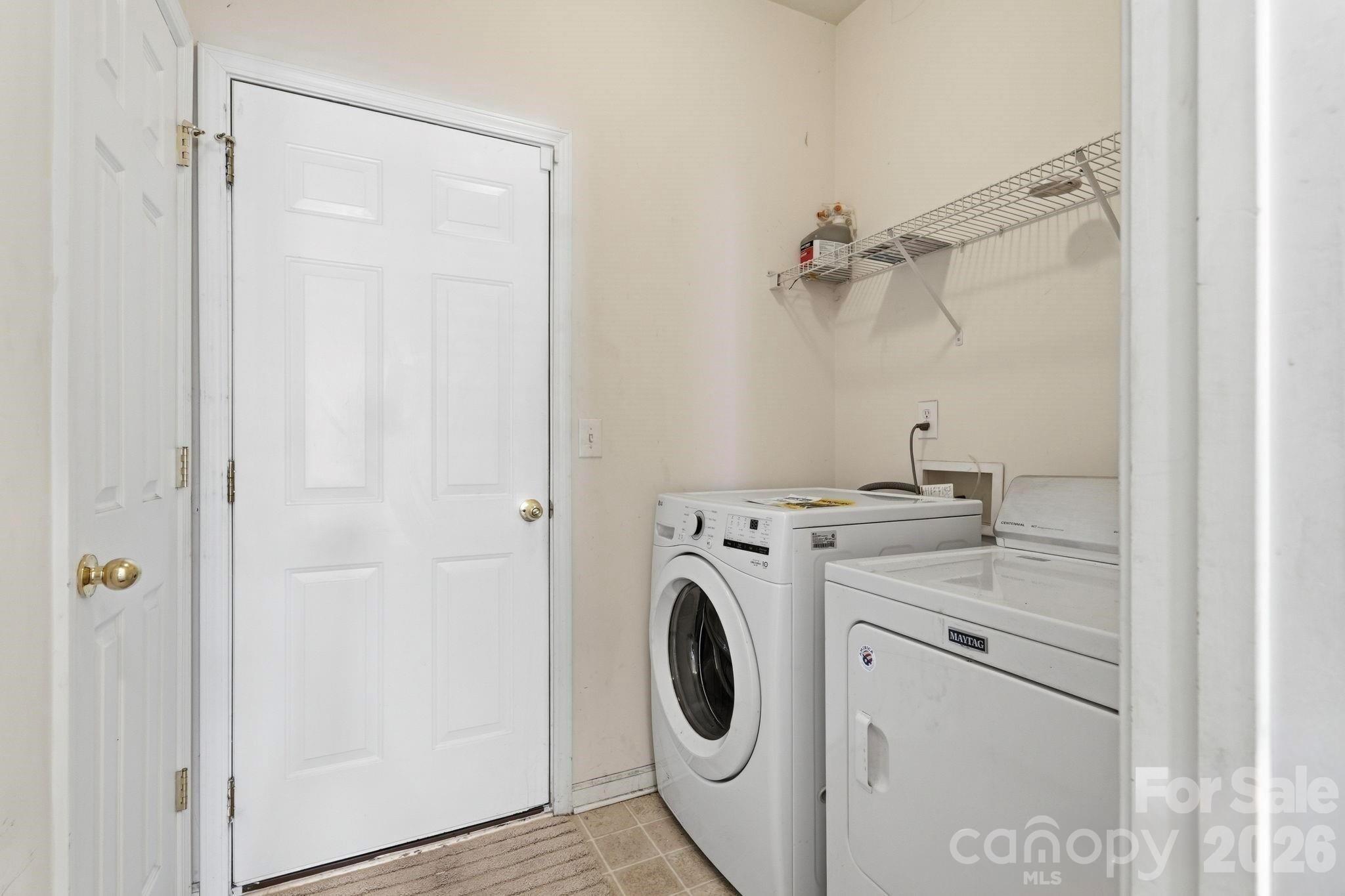 3387 Merchant Lane Property Photo 23